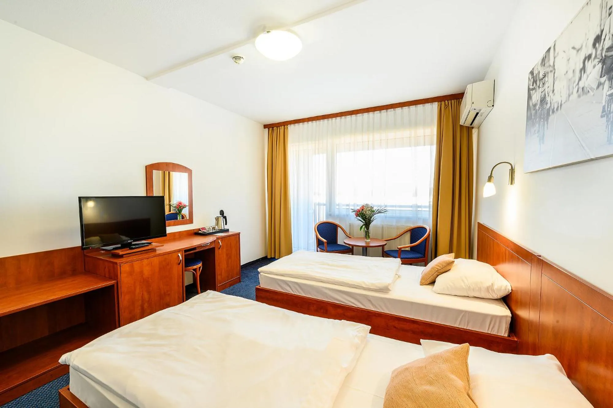 Photo of the whole room, Bed in Hotel Bratislava