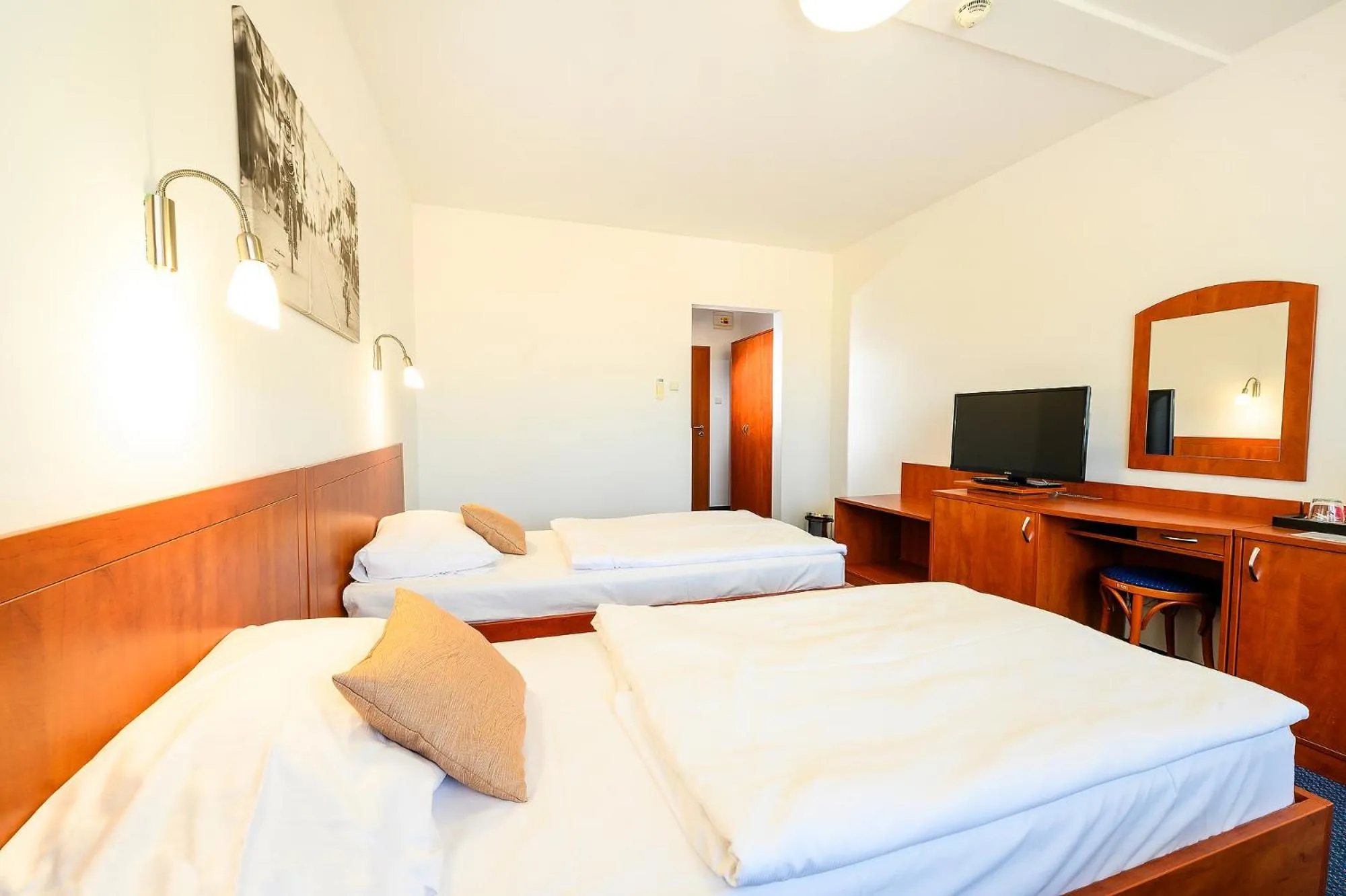 Photo of the whole room, Bed in Hotel Bratislava