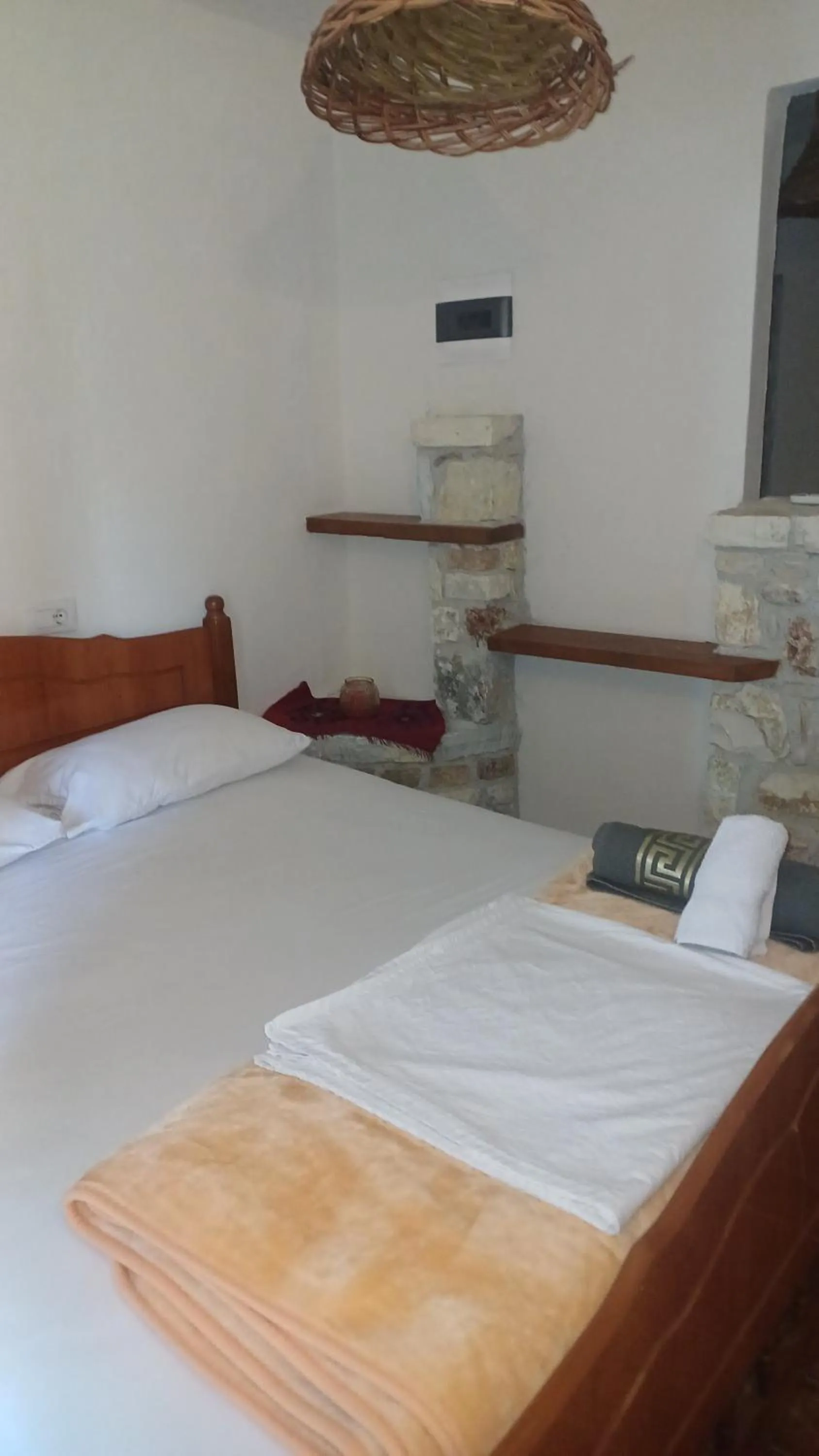 Bed in Maxola's Dream Orikum