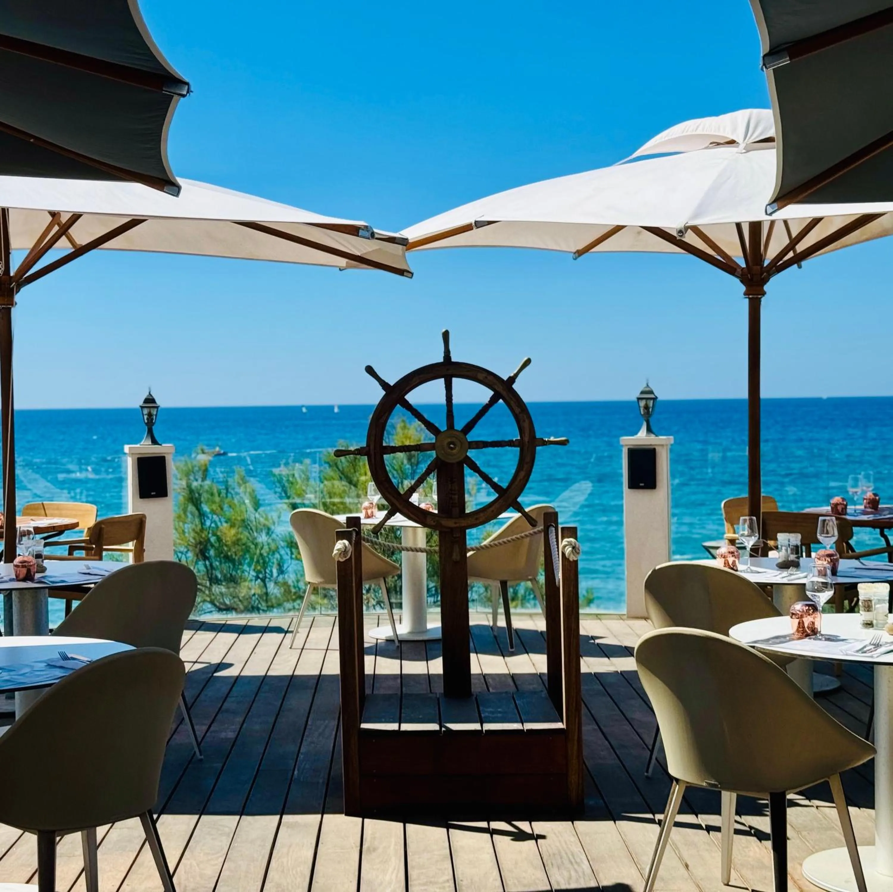 Grand Hotel Des Sablettes Plage, Curio Collection By Hilton