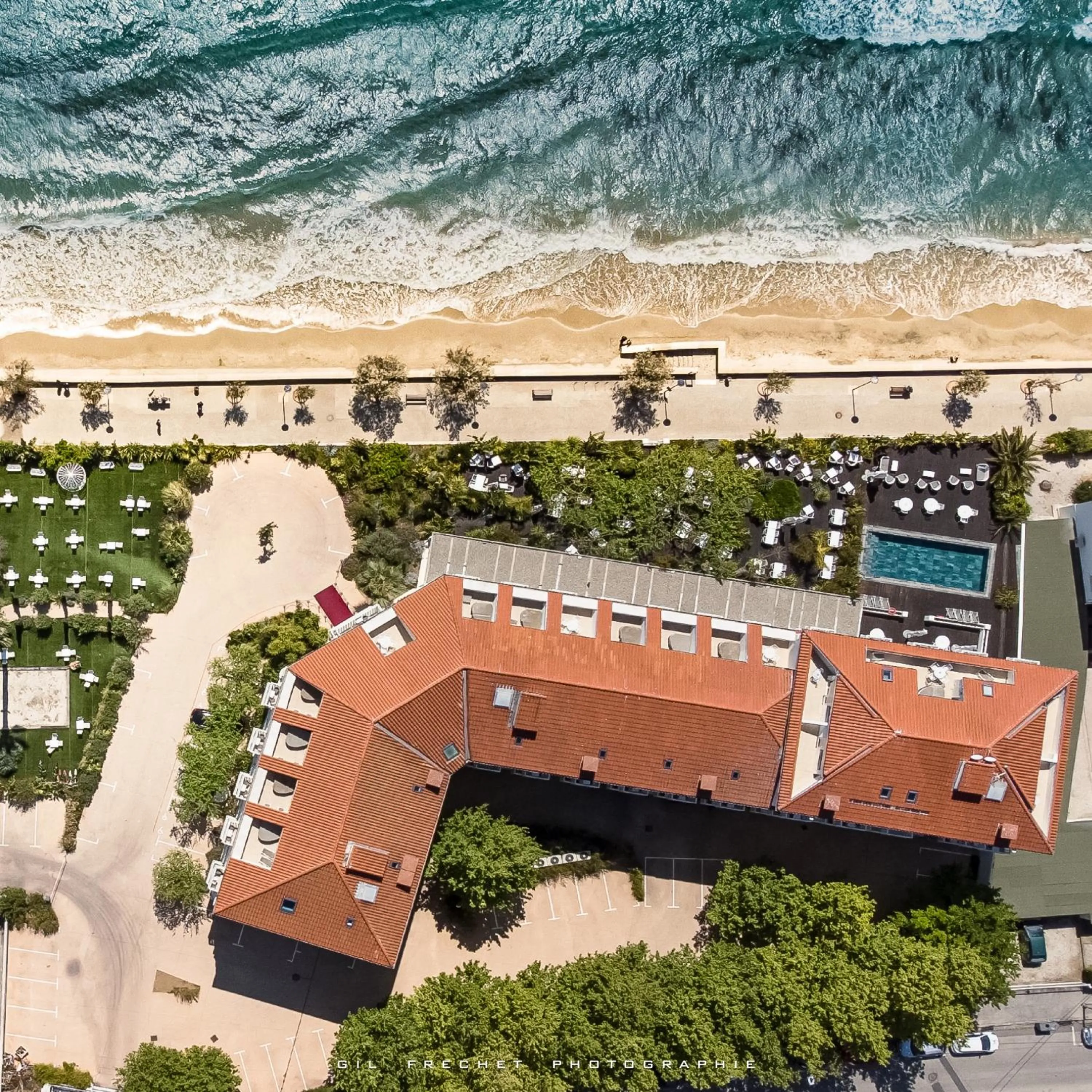 Grand Hotel Des Sablettes Plage, Curio Collection By Hilton