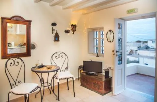 Seating area, Bed in Heliophos Boutique Caves