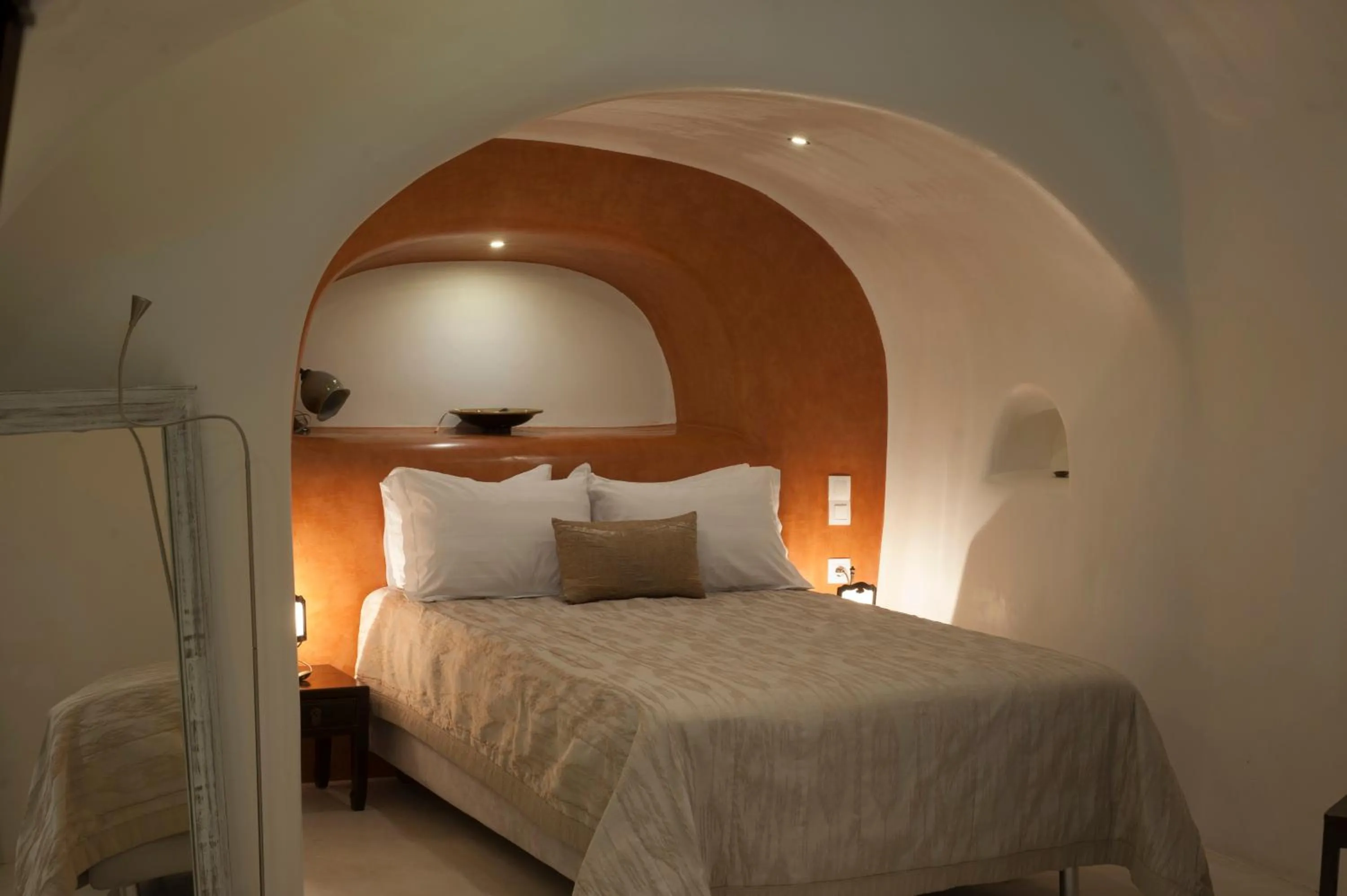 Bedroom, Bed in Heliophos Boutique Caves