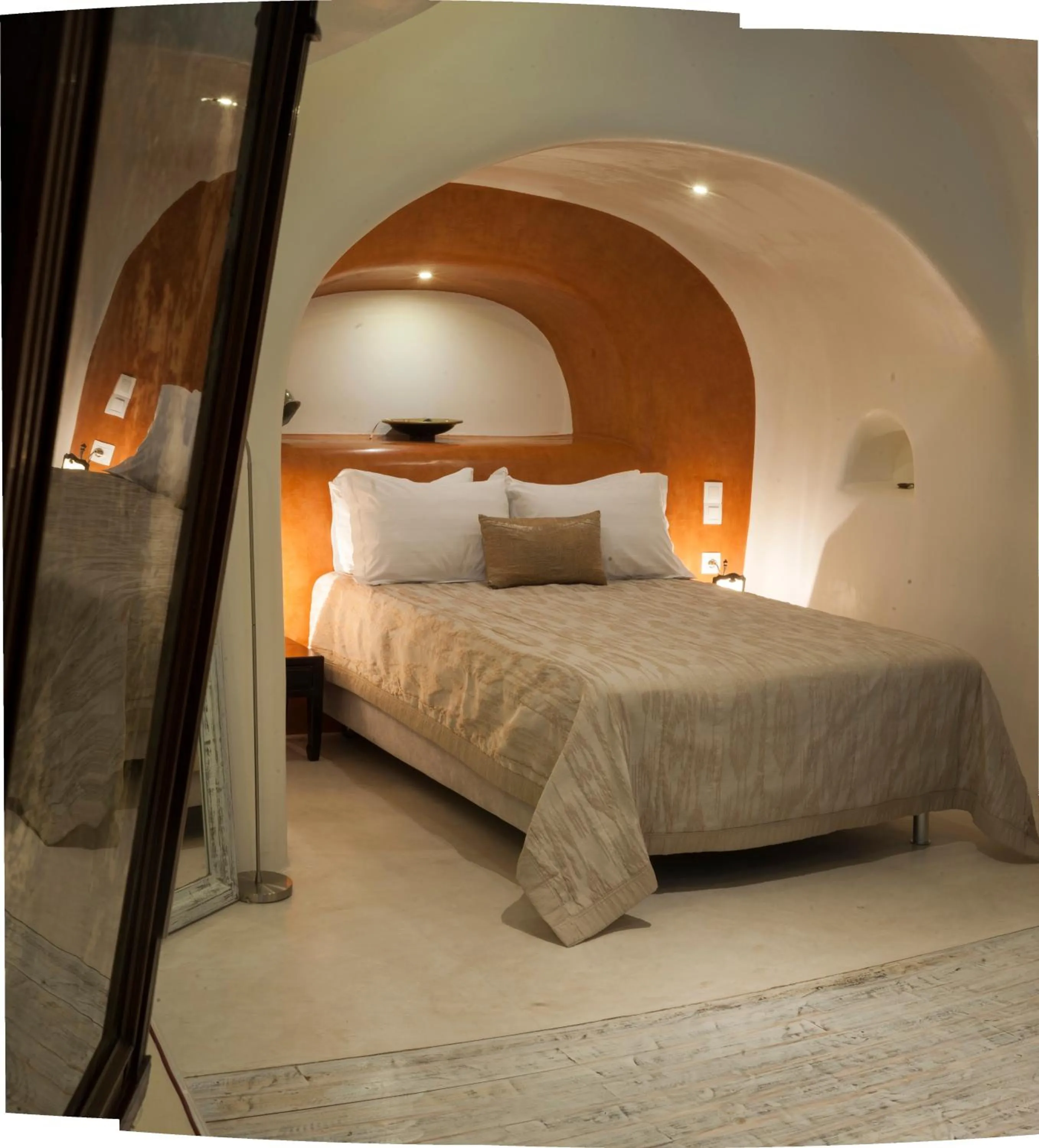 Bedroom, Bed in Heliophos Boutique Caves