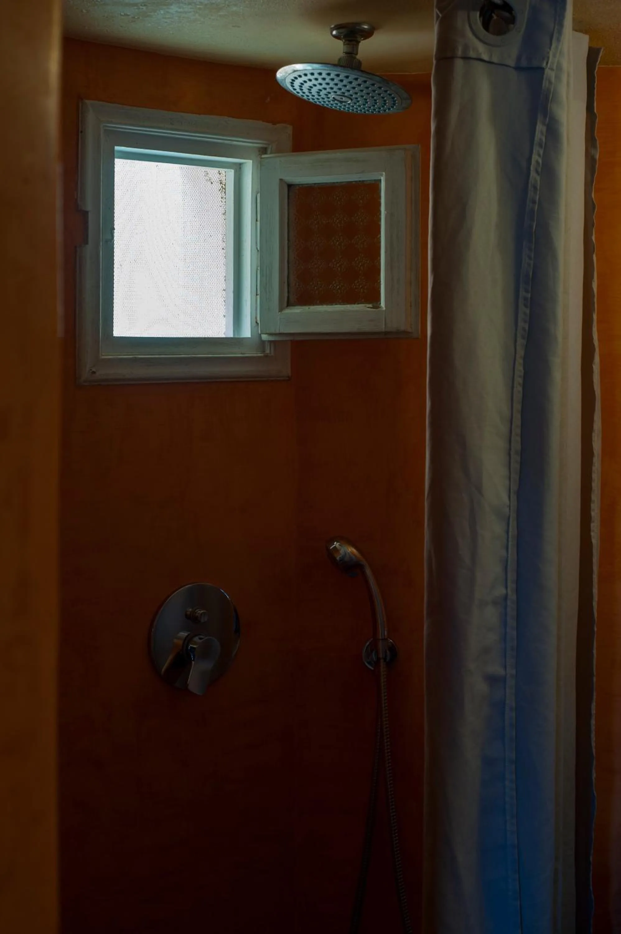 Shower in Heliophos Boutique Caves