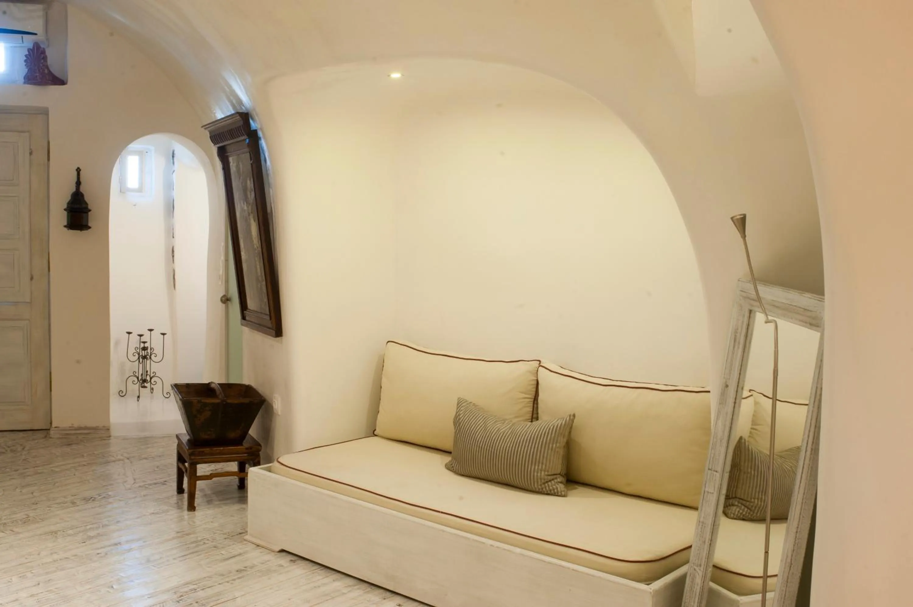 Seating area in Heliophos Boutique Caves