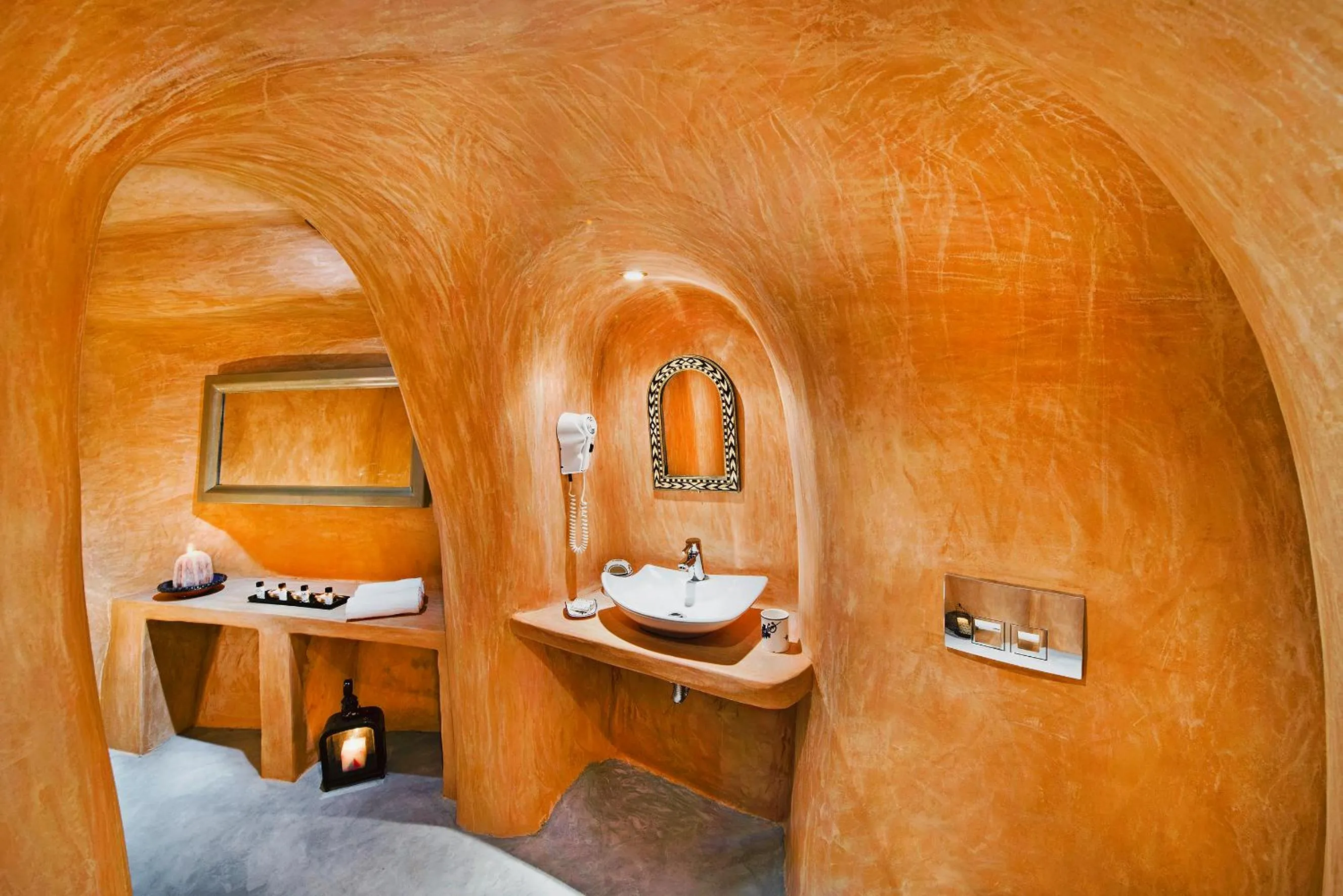 Bathroom in Heliophos Boutique Caves
