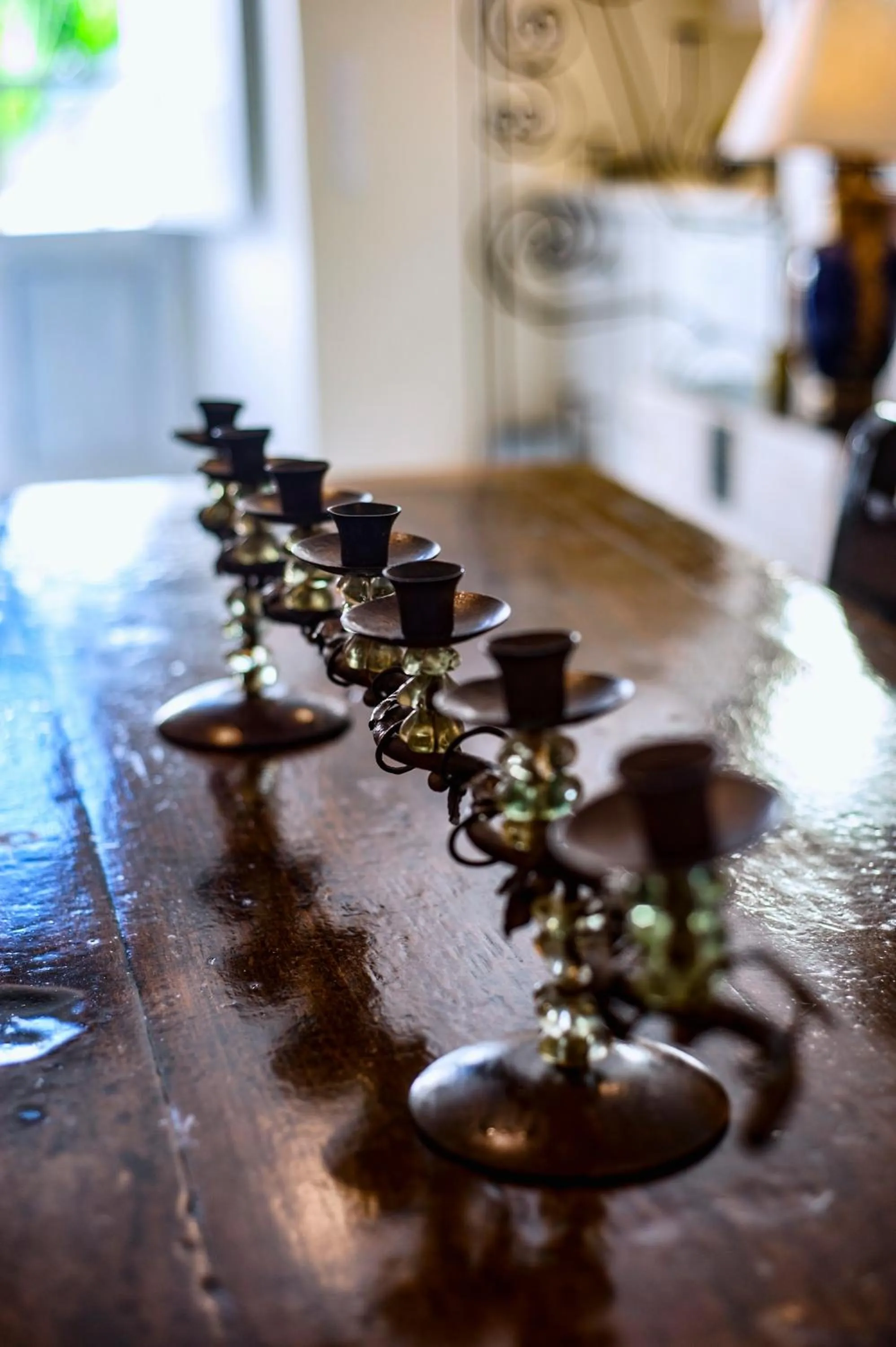 Decorative detail in Heliophos Boutique Caves