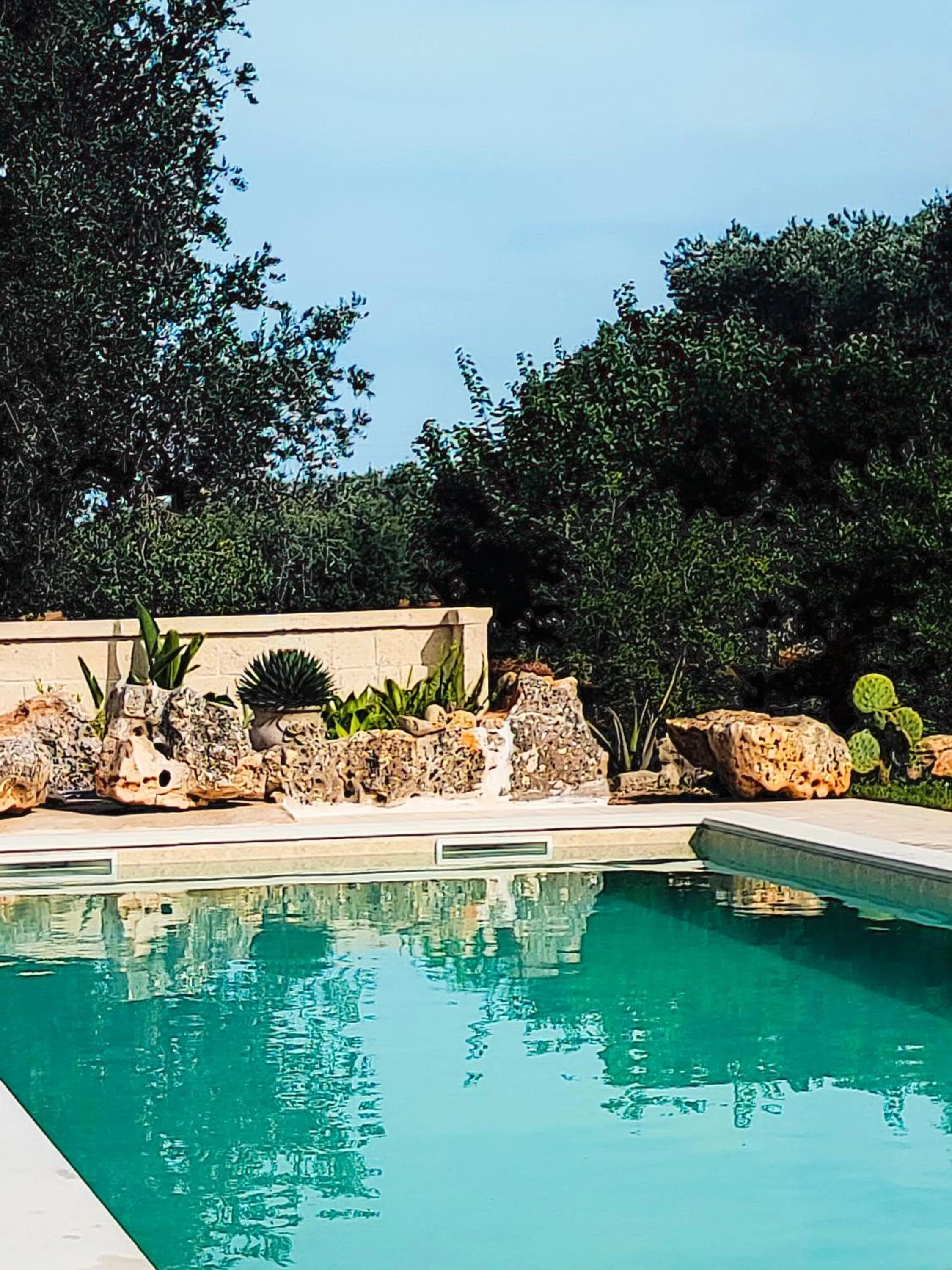 Pool view in La casa nel villaggio