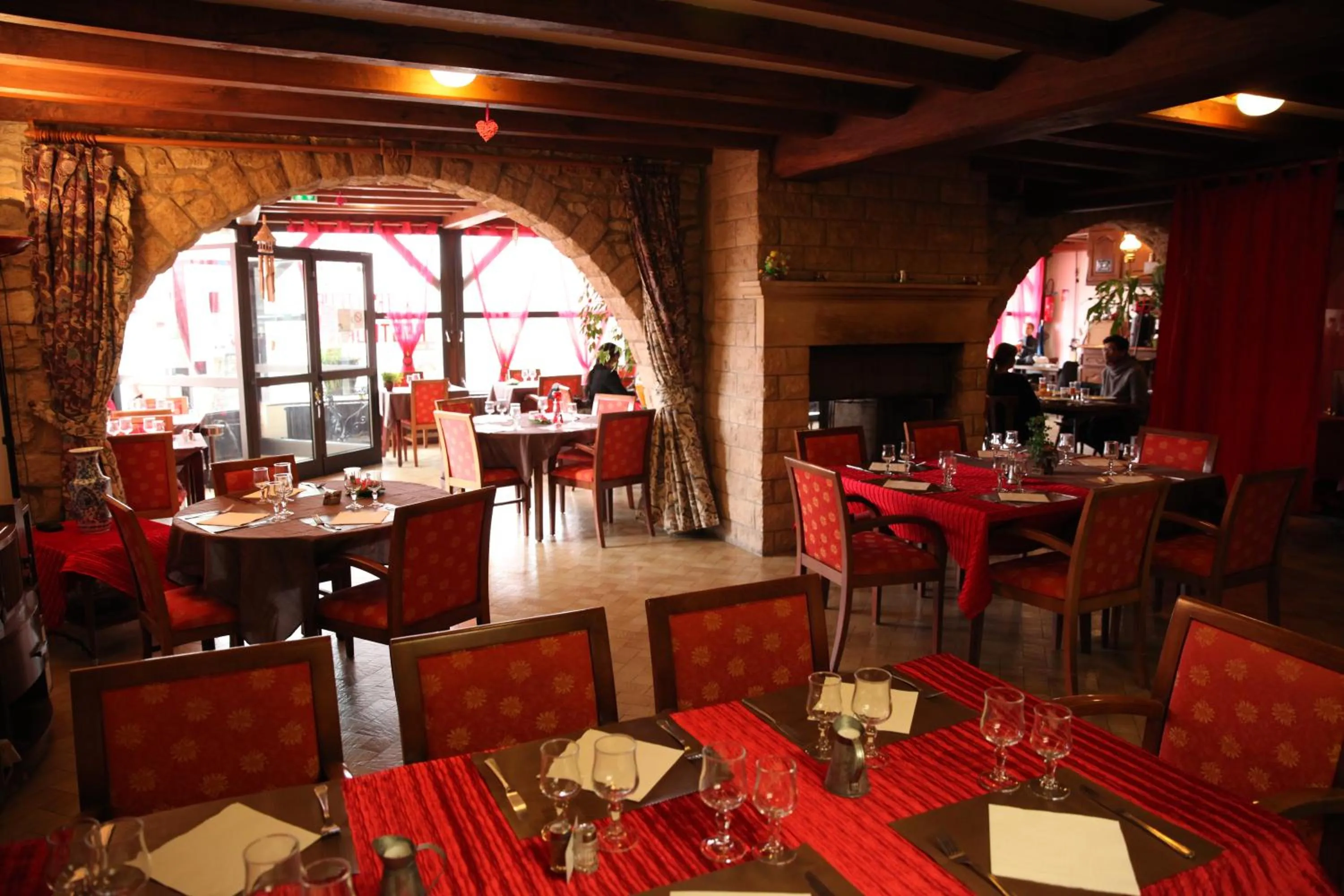 La Table Des Bons Peres