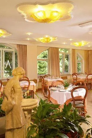 Restaurant/places to eat in Hotel Argentina & SPA