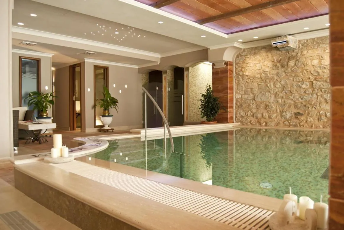 Spa and wellness centre/facilities in Hotel Argentina & SPA