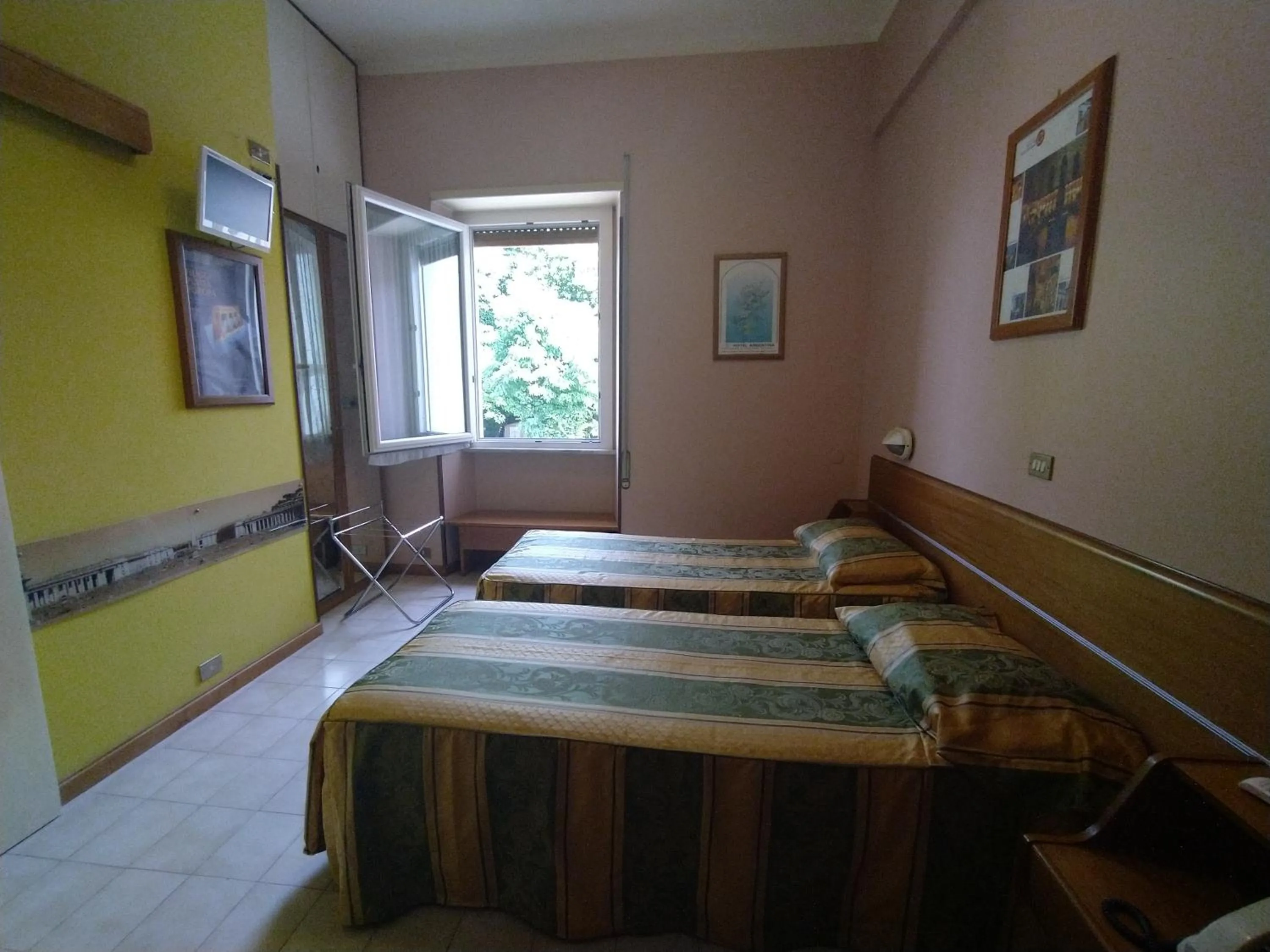 Bed in Hotel Argentina & SPA