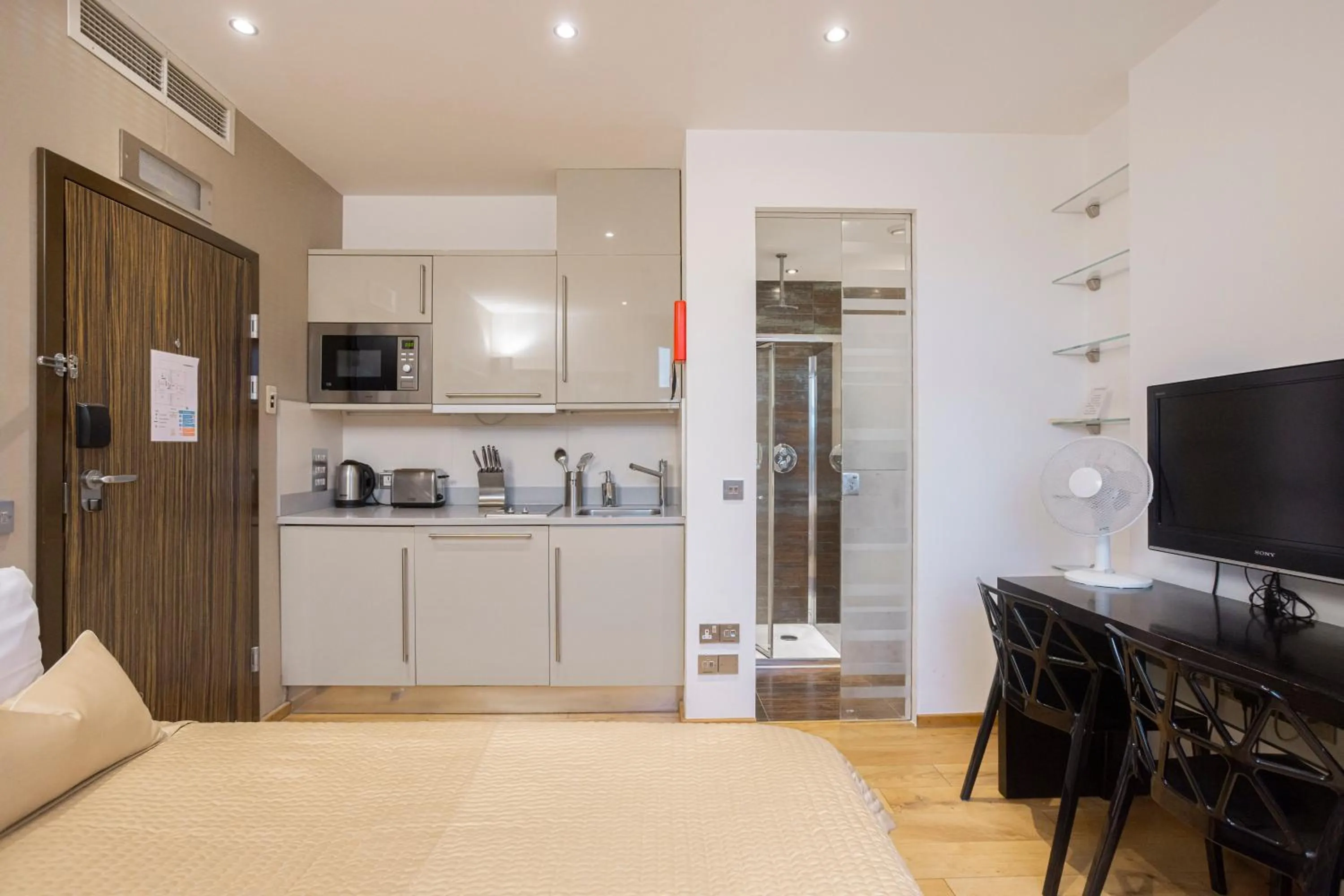 air conditioner in Space ApartHotel