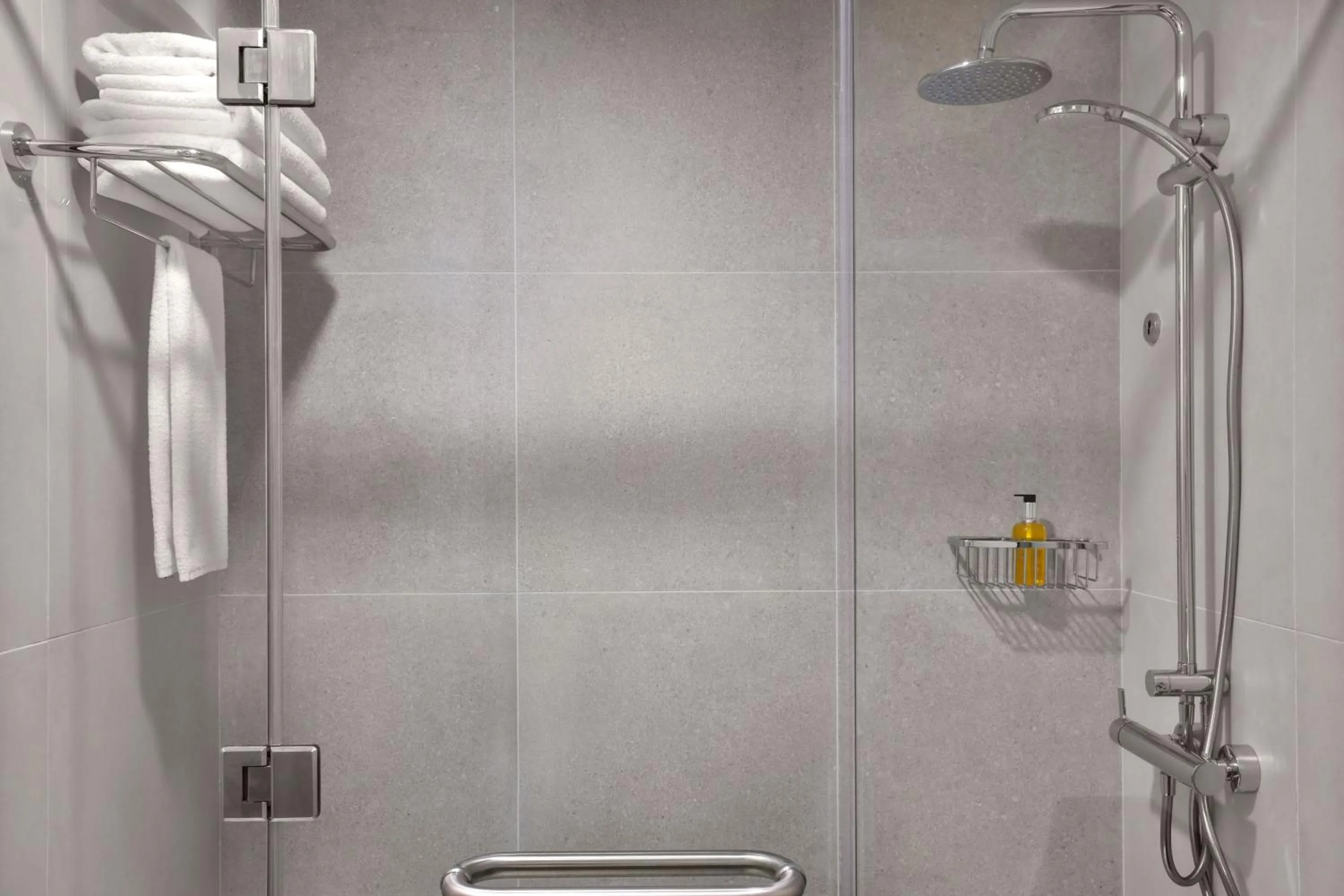 Bedroom in Residence Inn by Marriott Sheikh Zayed Road, Dubai