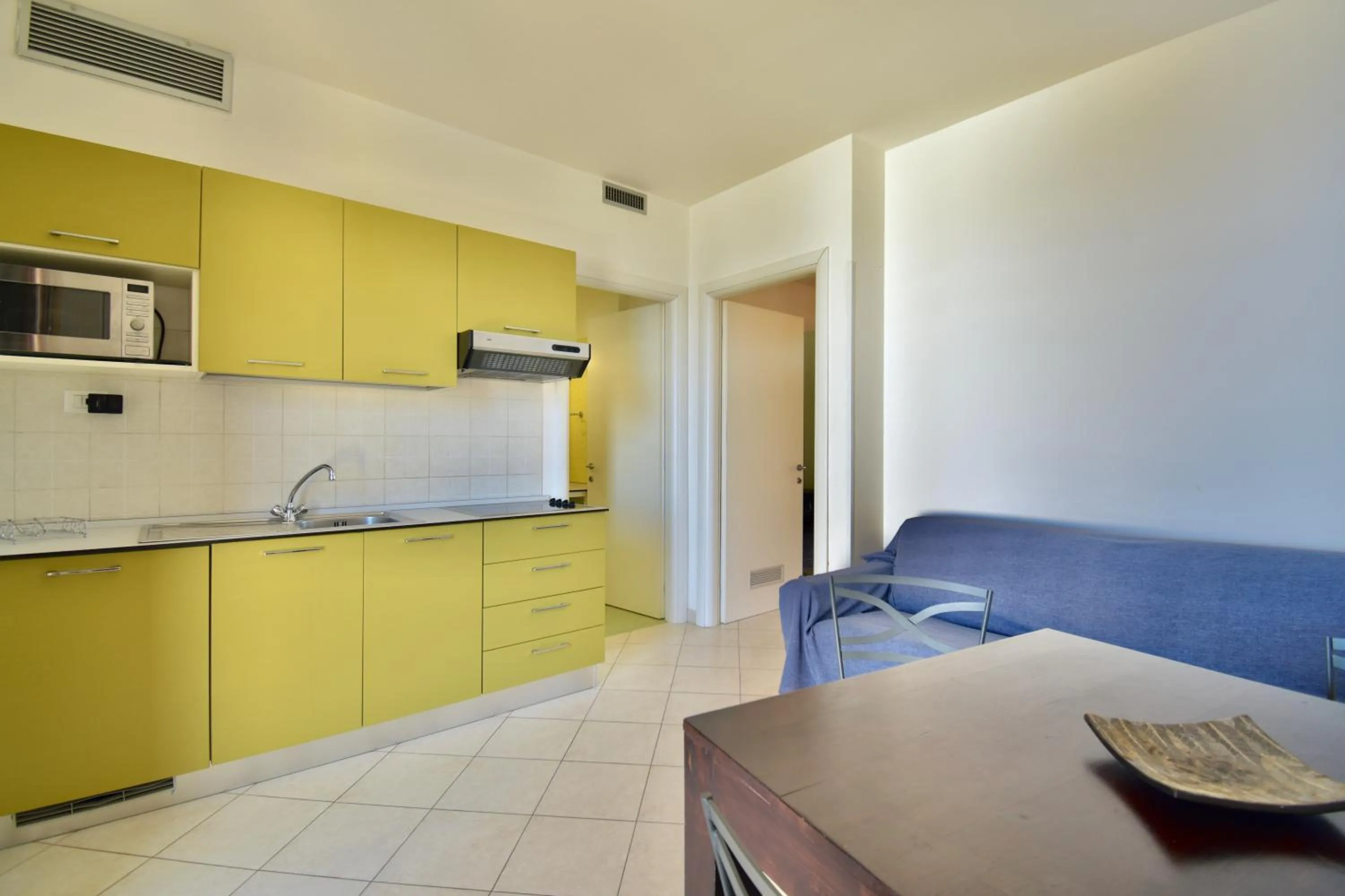 stove in Kuddie Rosse Eco-Friendly Residence