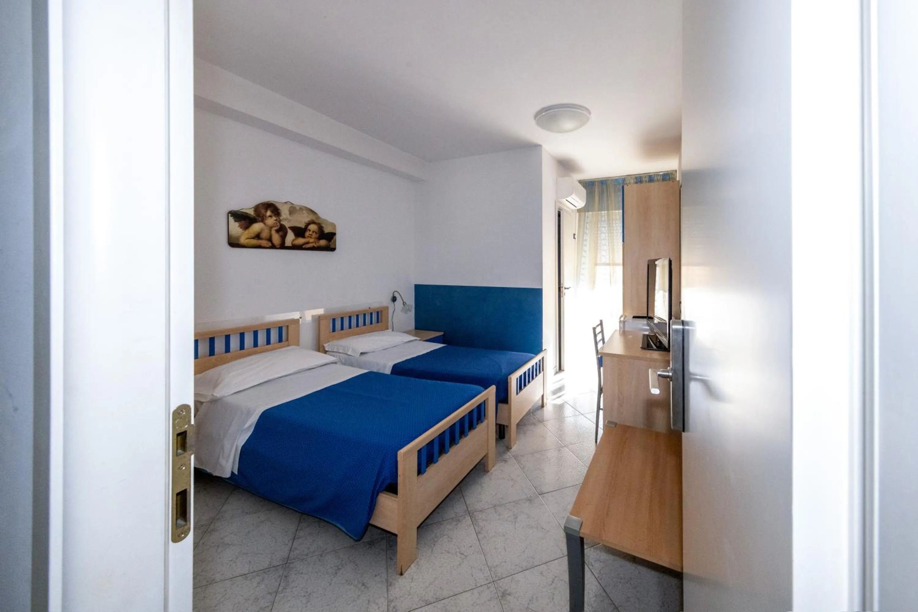 B&B Brezza Marina & Ristorante Shoreline