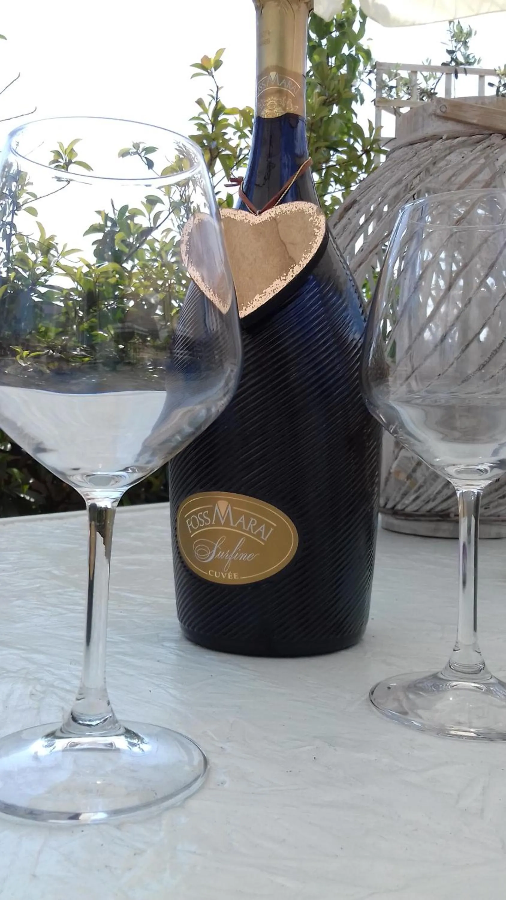 Restaurant/places to eat in Luna City