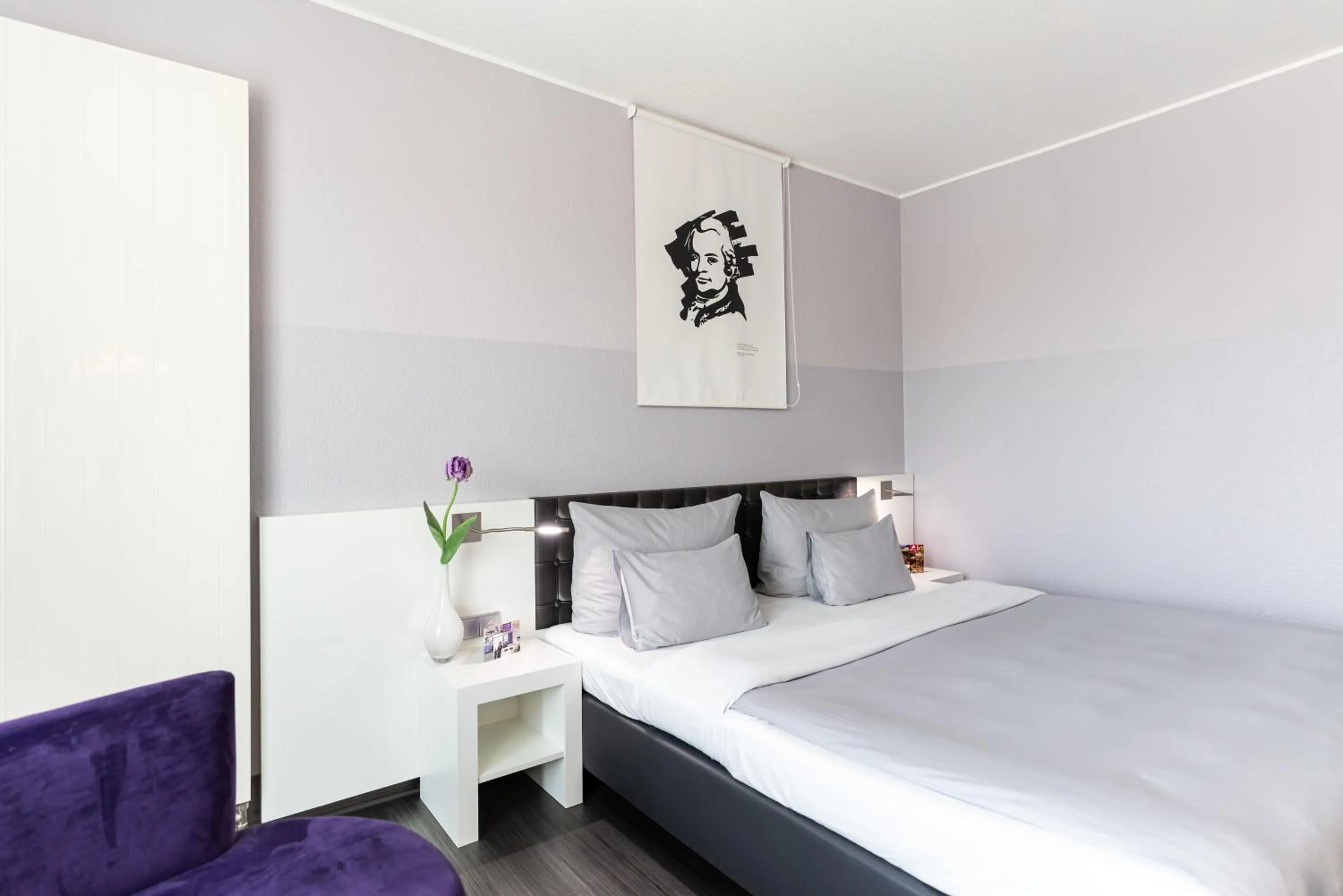 Photo of the whole room, Bed in elaya hotel wolfenbuettel, Trademark Collection by Wyndham