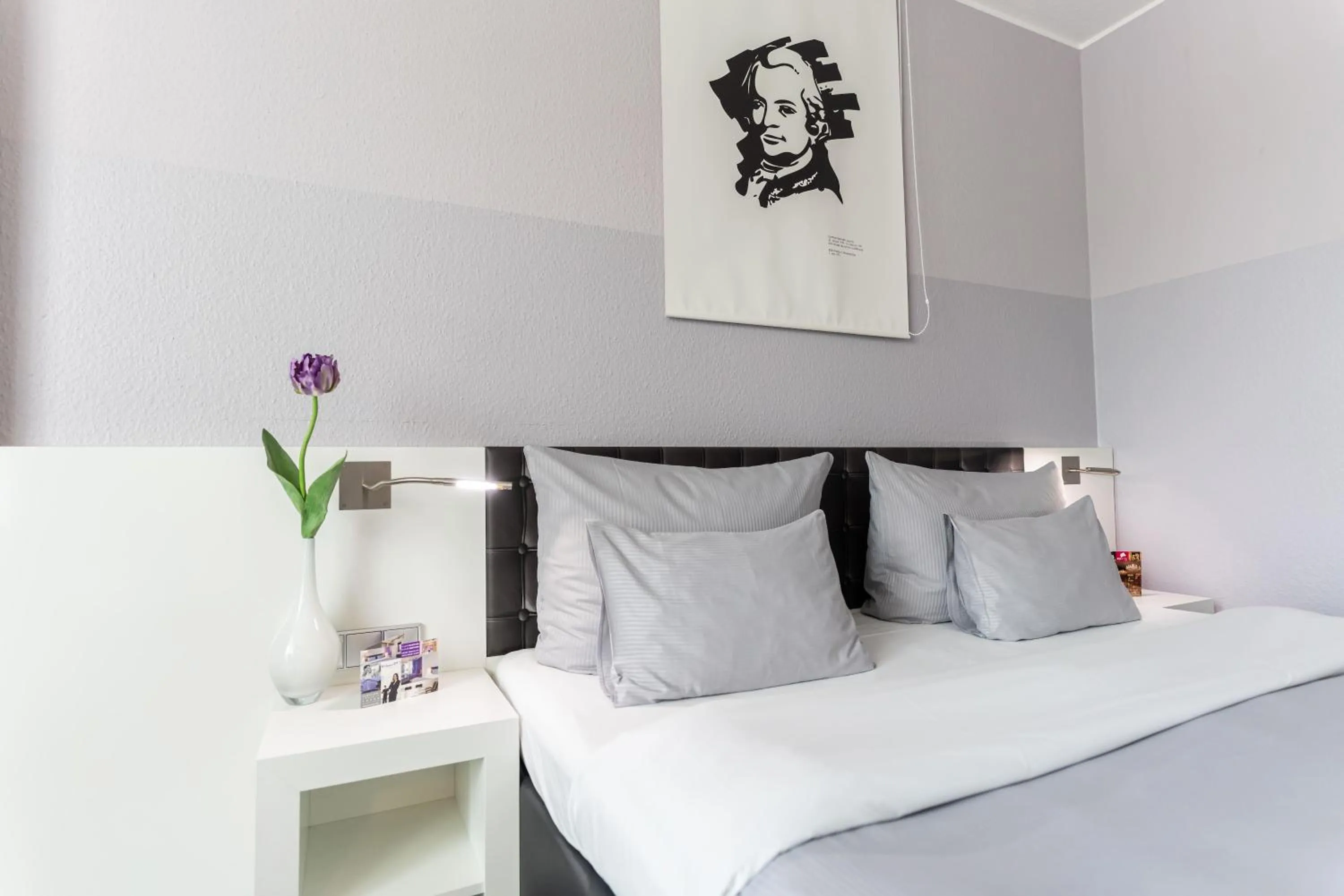 Photo of the whole room, Bed in elaya hotel wolfenbuettel, Trademark Collection by Wyndham