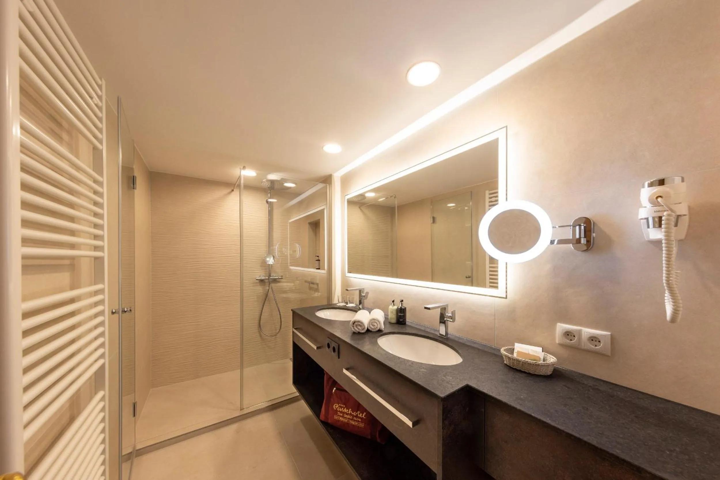 Bathroom in Parkhotel Seefeld