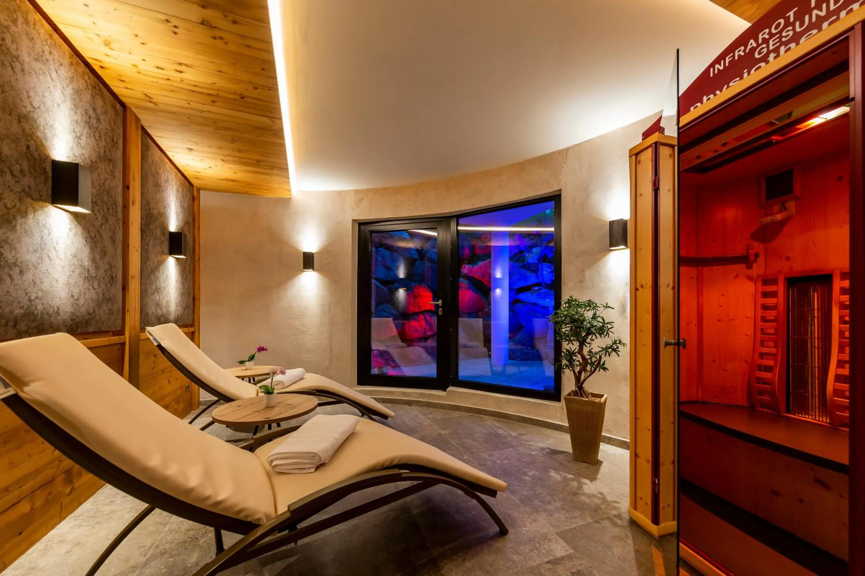 Spa and wellness centre/facilities in Parkhotel Seefeld