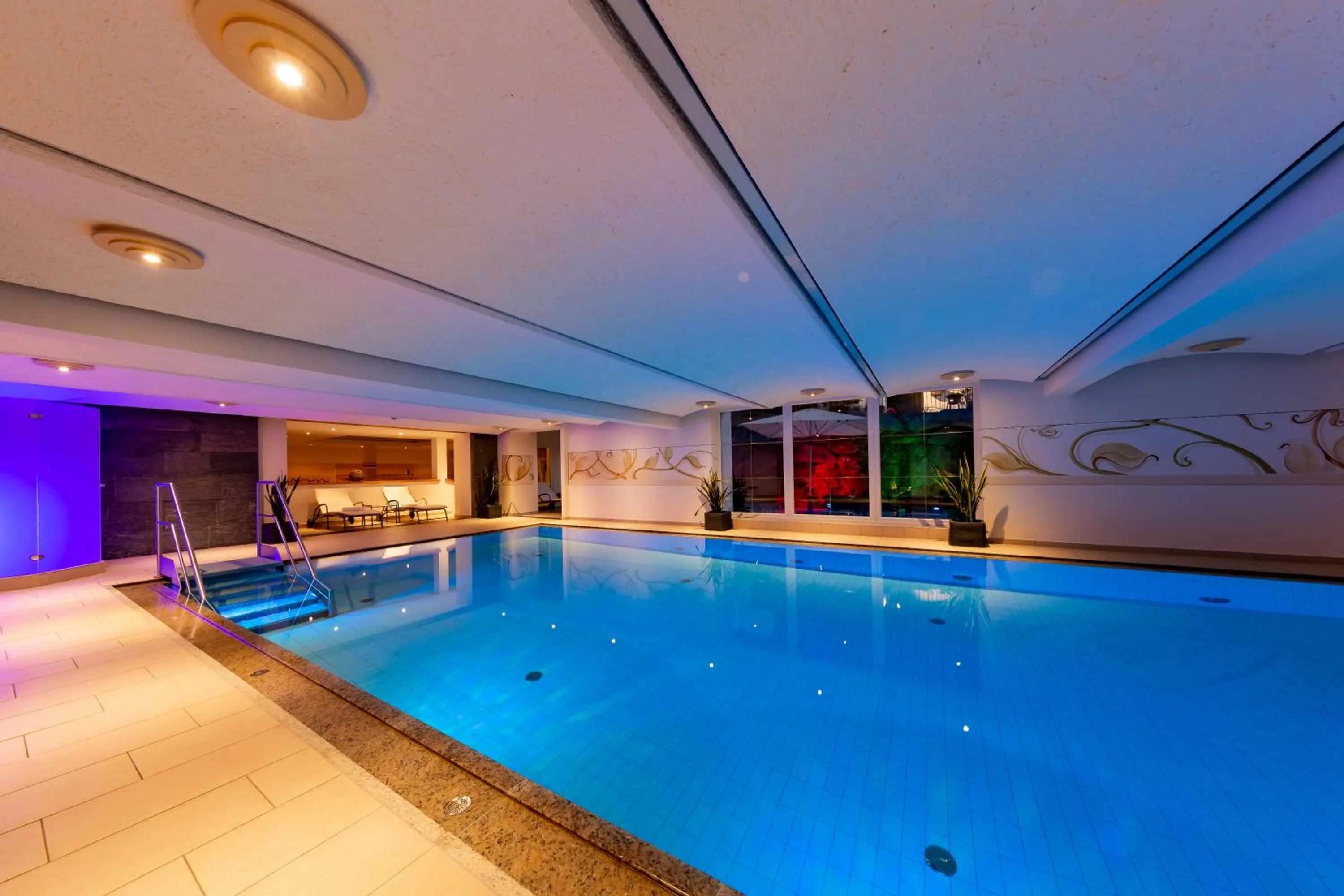 Swimming pool in Parkhotel Seefeld