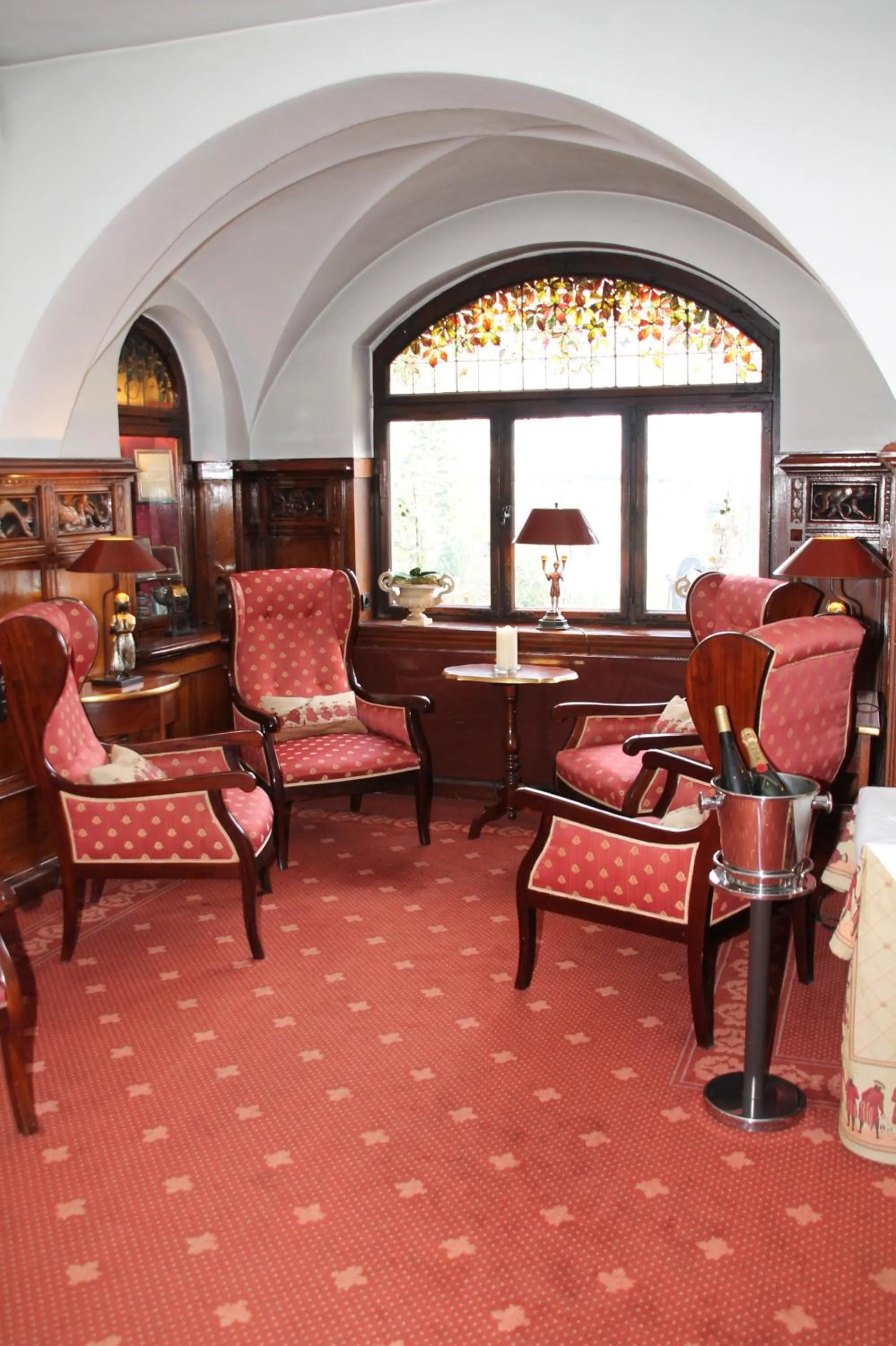 Lobby or reception in Romantik im Hotel Villa Röhl