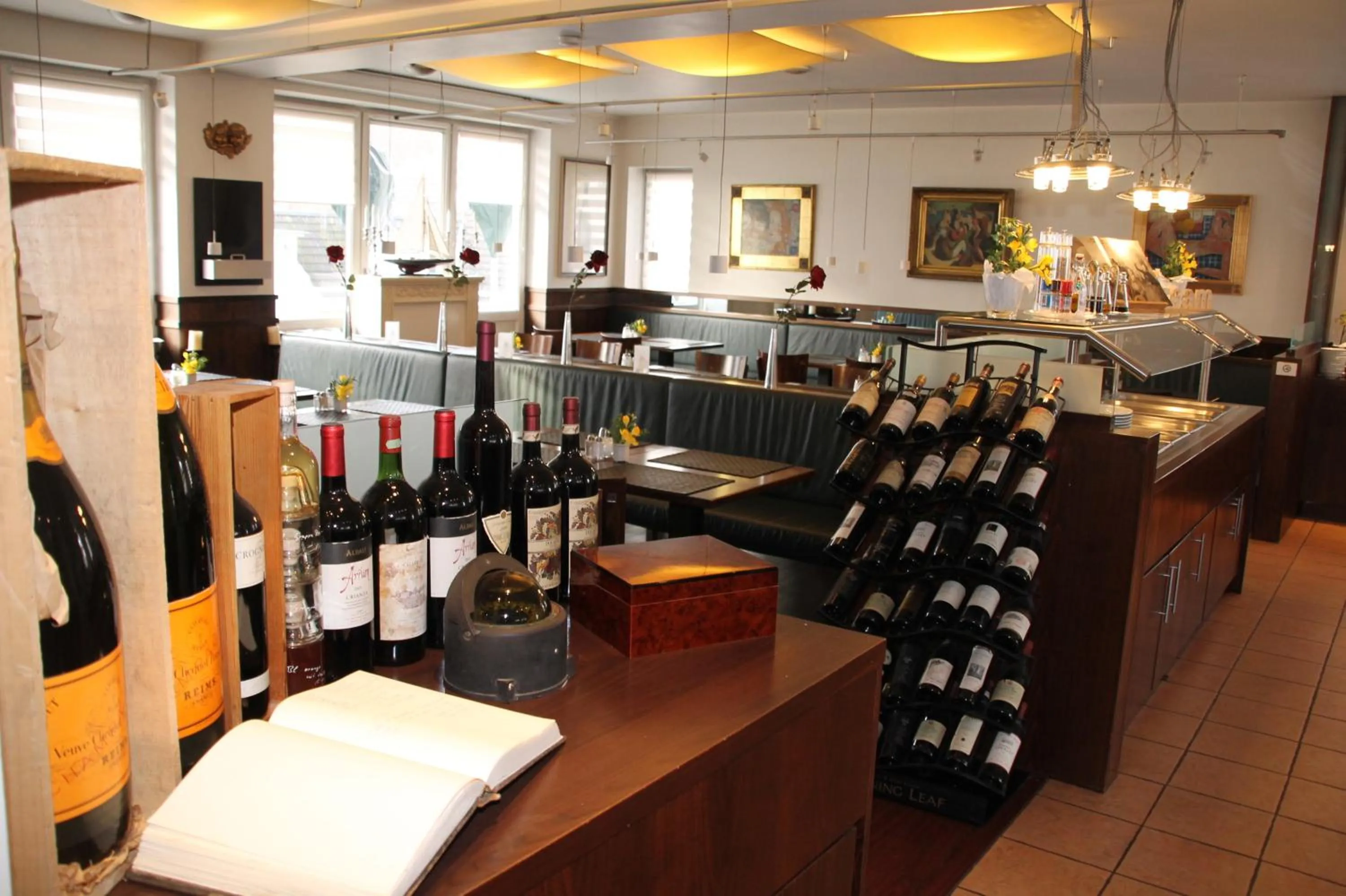 Restaurant/places to eat in Romantik im Hotel Villa Röhl