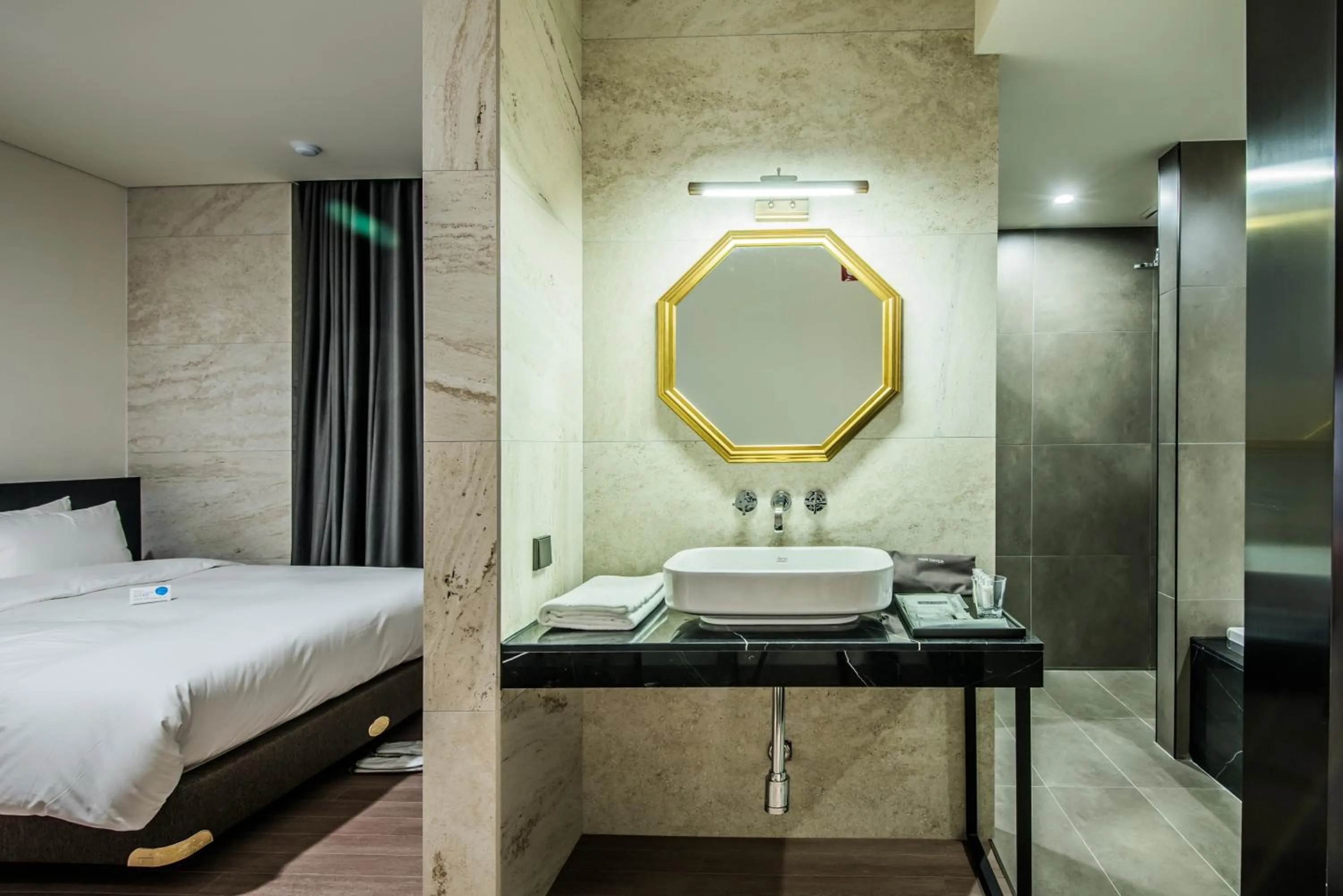 Bed in Rivertain Hotel