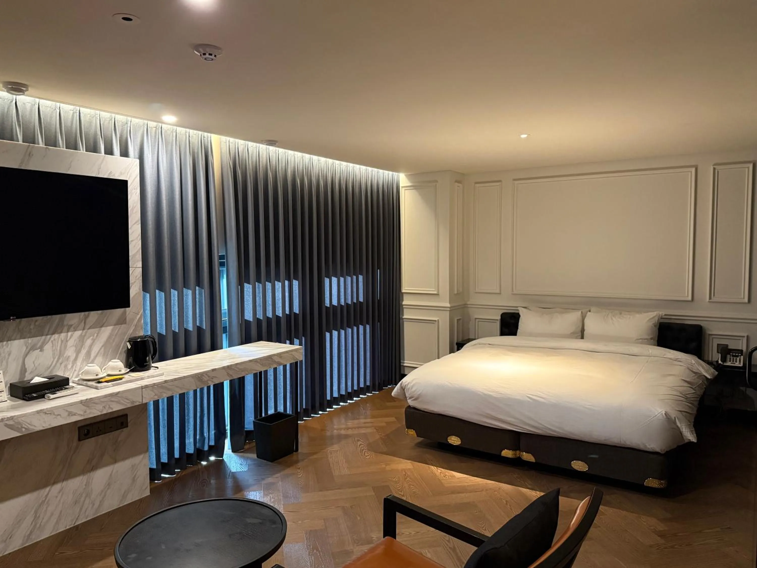 Bed in Rivertain Hotel