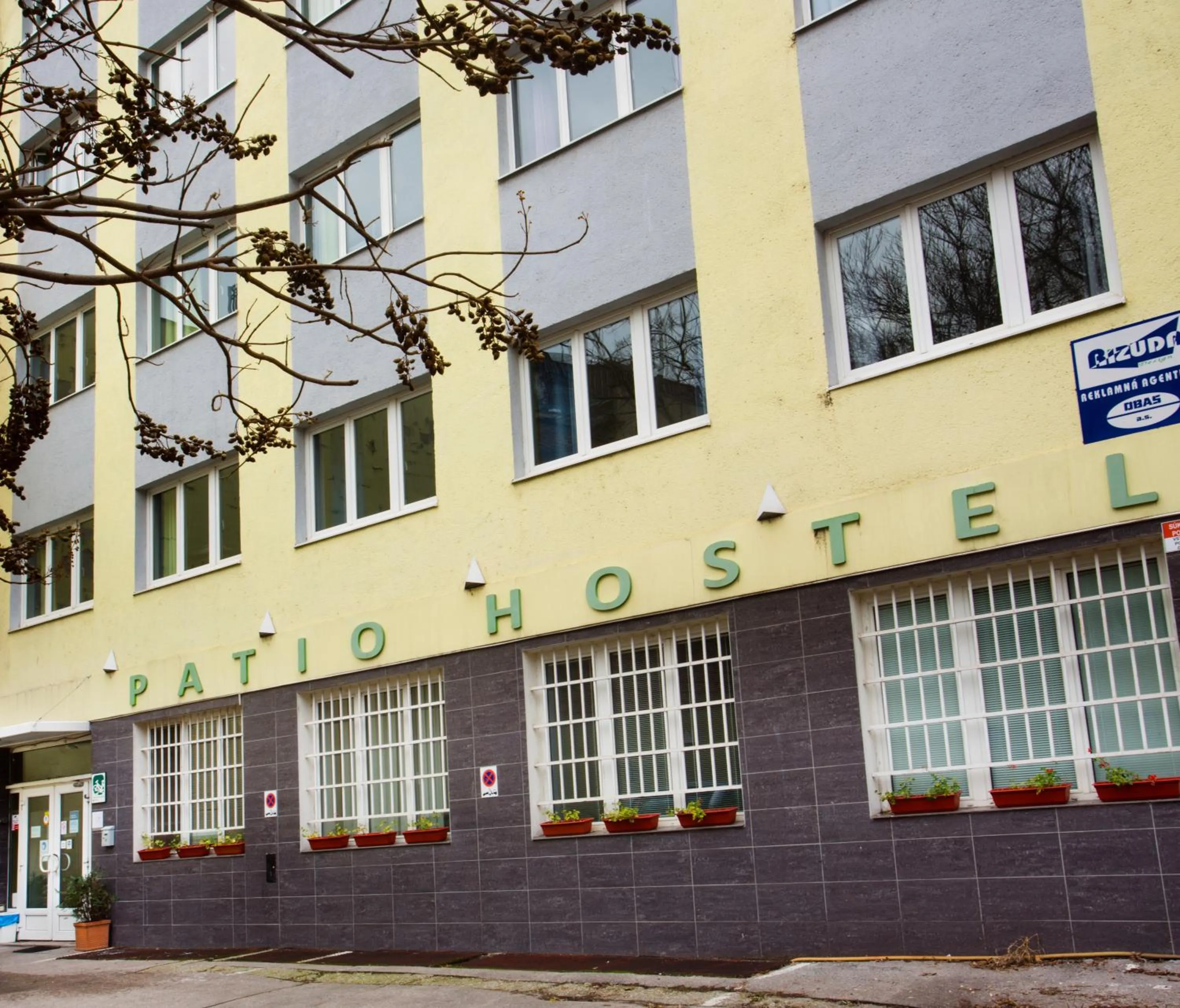 Property building in Patio Hostel