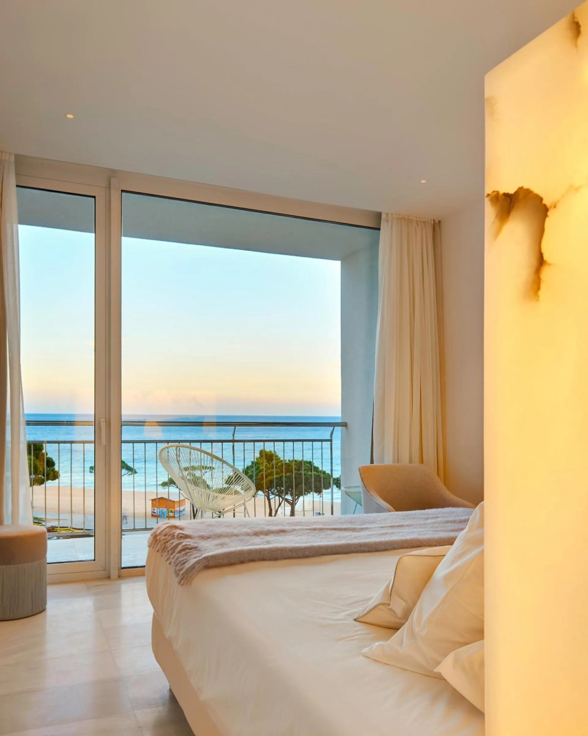 City view, Bed in Hotel Aromar