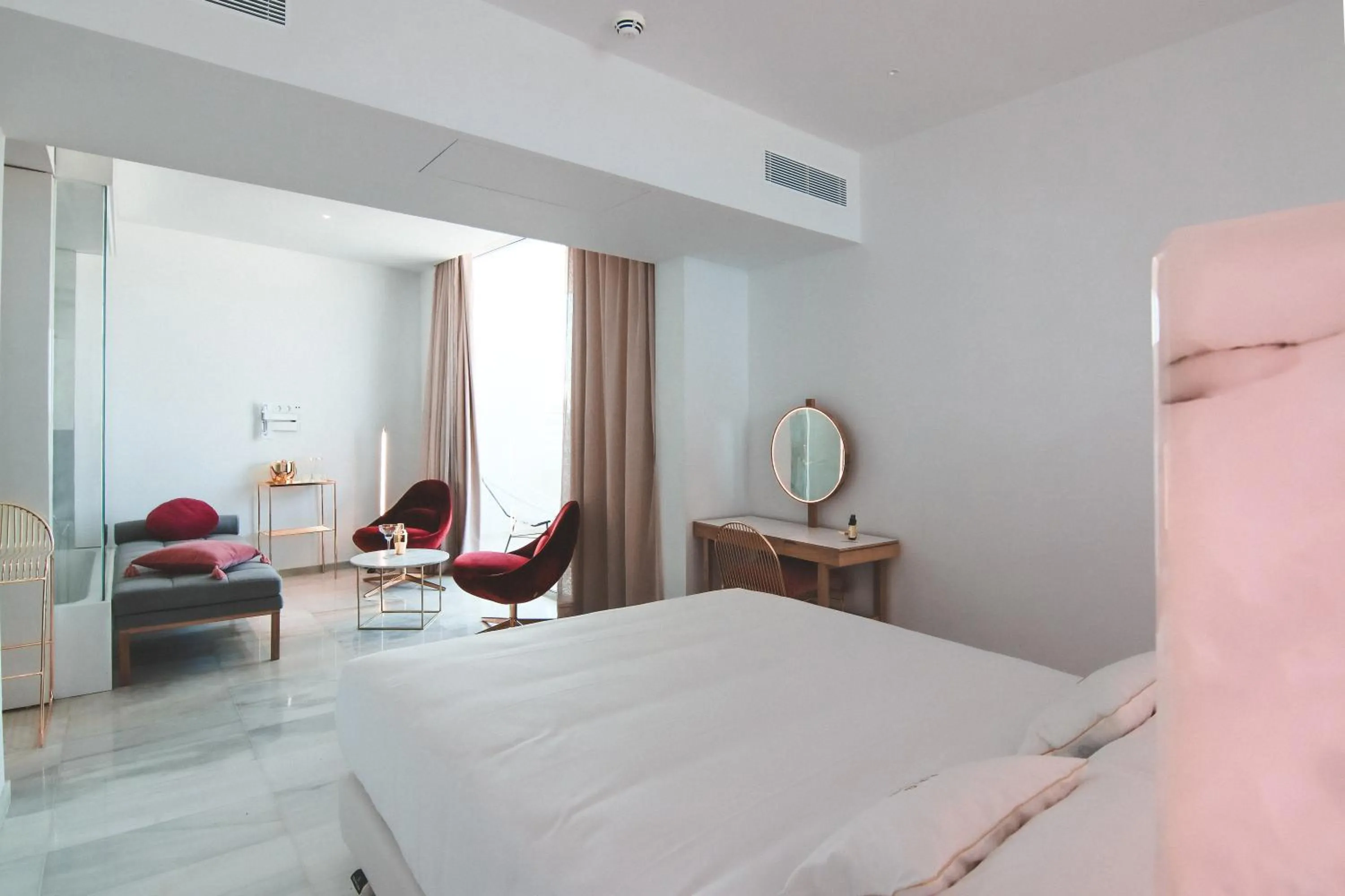 Decorative detail, Bed in Hotel Aromar