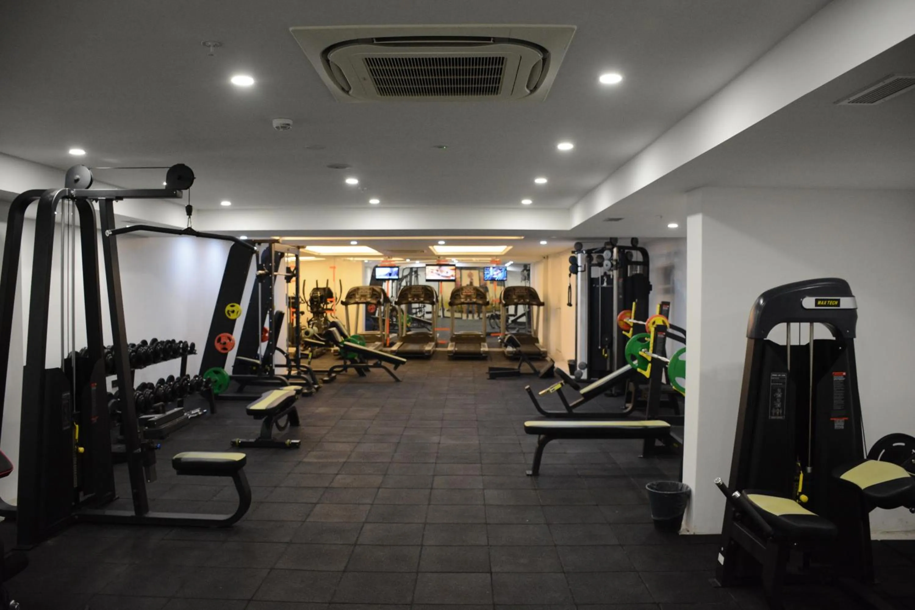 Fitness centre/facilities in Heybeli Hotel
