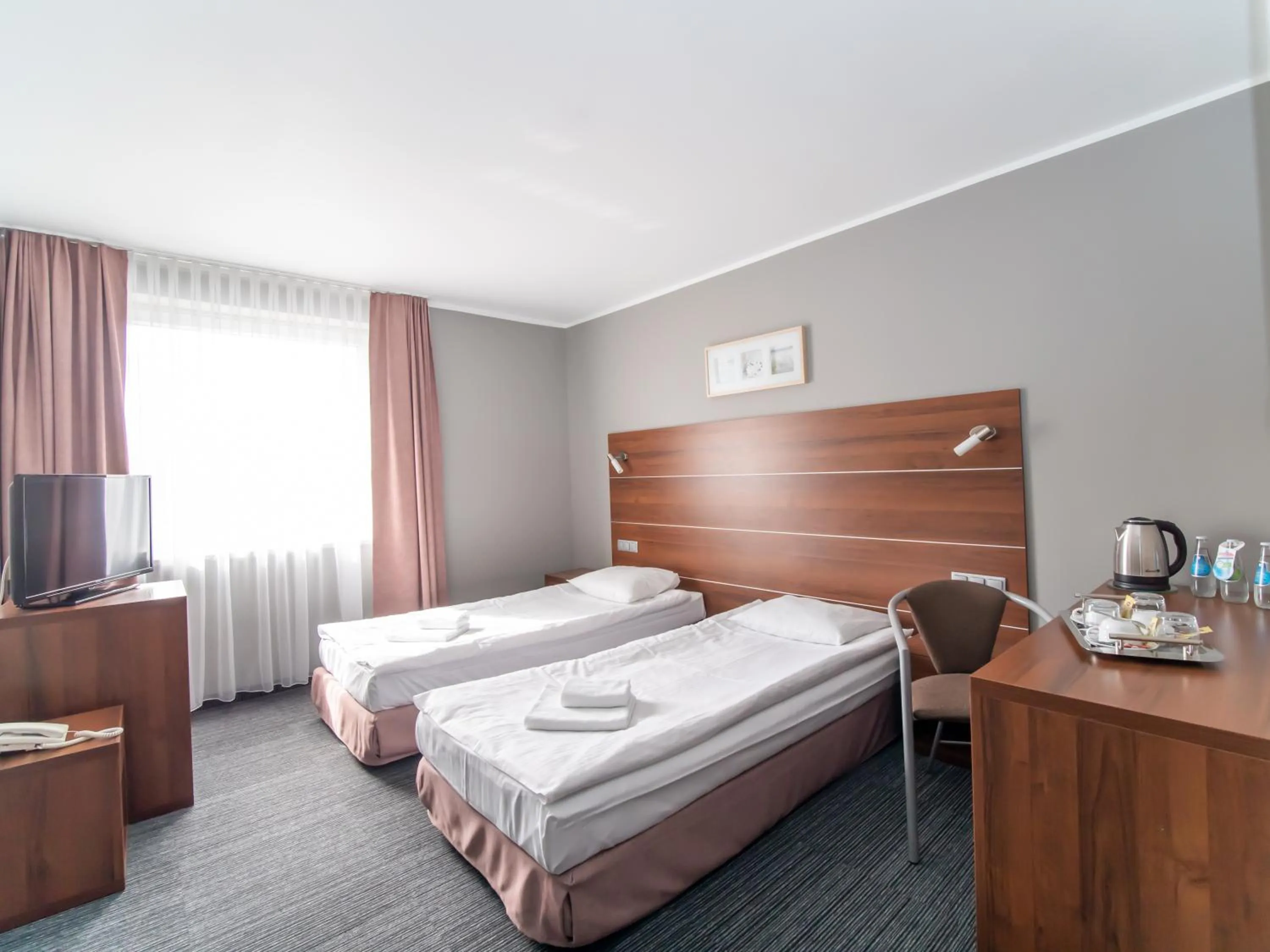 Bed in B&B HOTEL TYCHY 4Stars