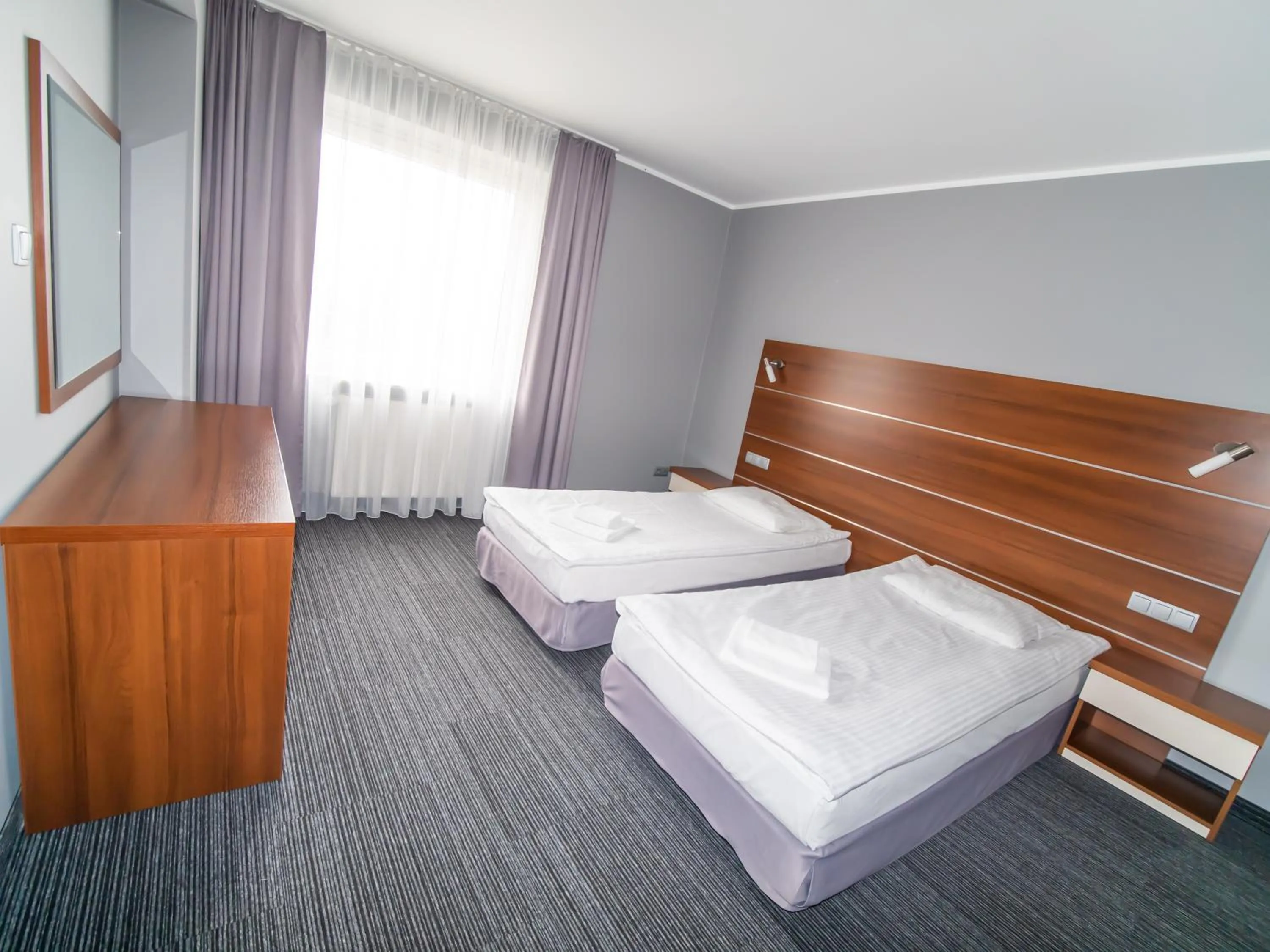 Bed in B&B HOTEL TYCHY 4Stars