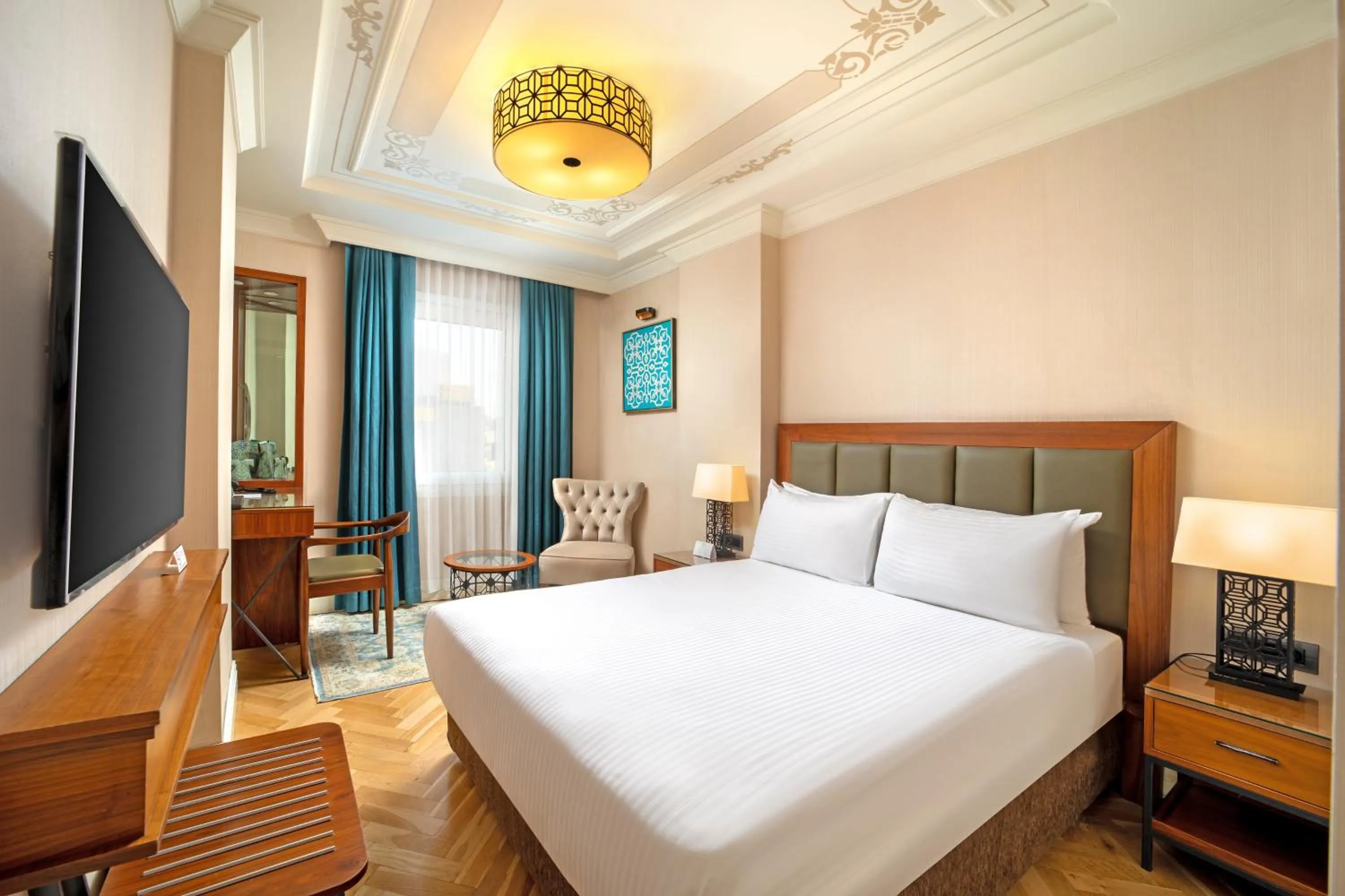 Bed in Golden Age Hotel Taksim