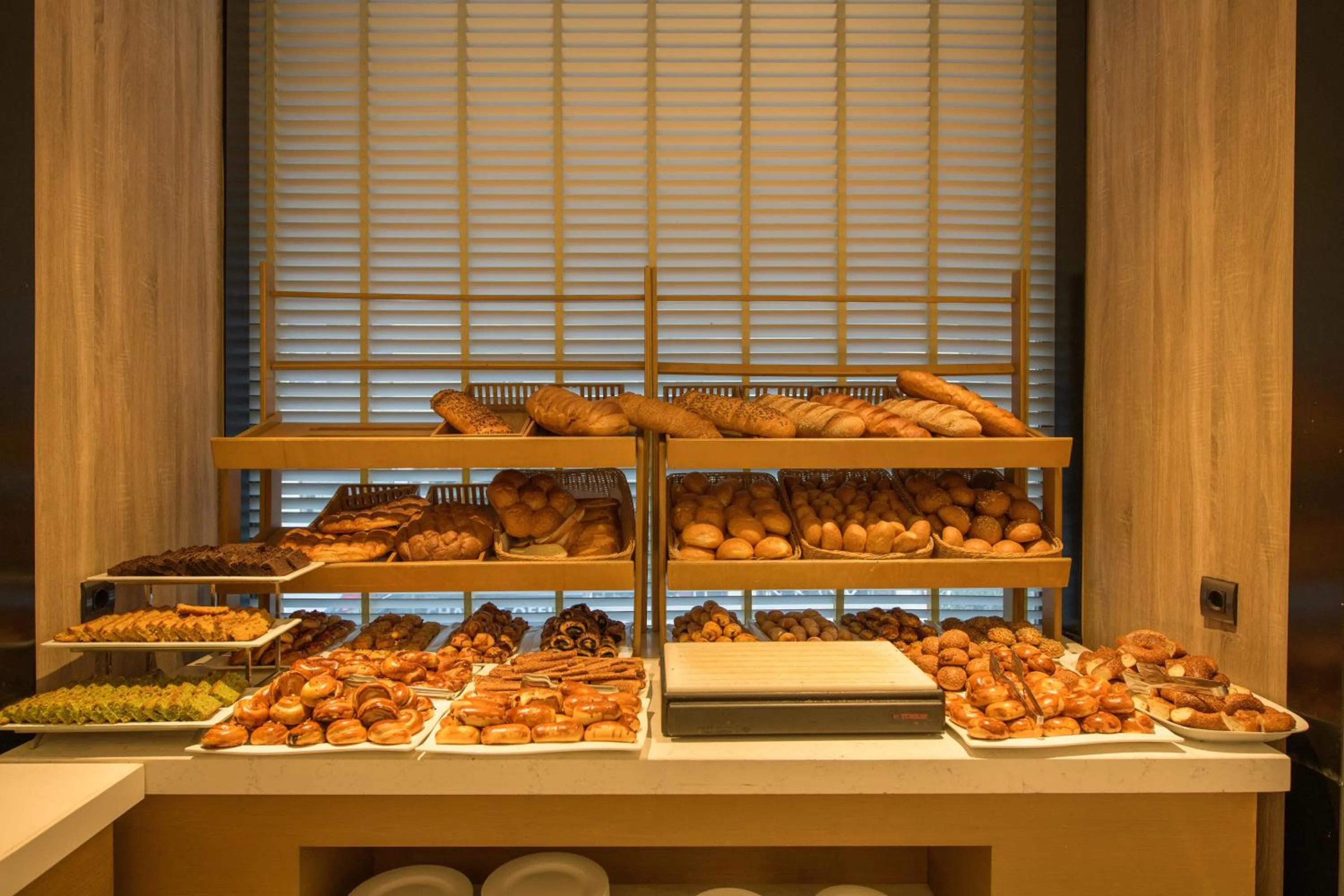 Breakfast in Golden Age Hotel Taksim