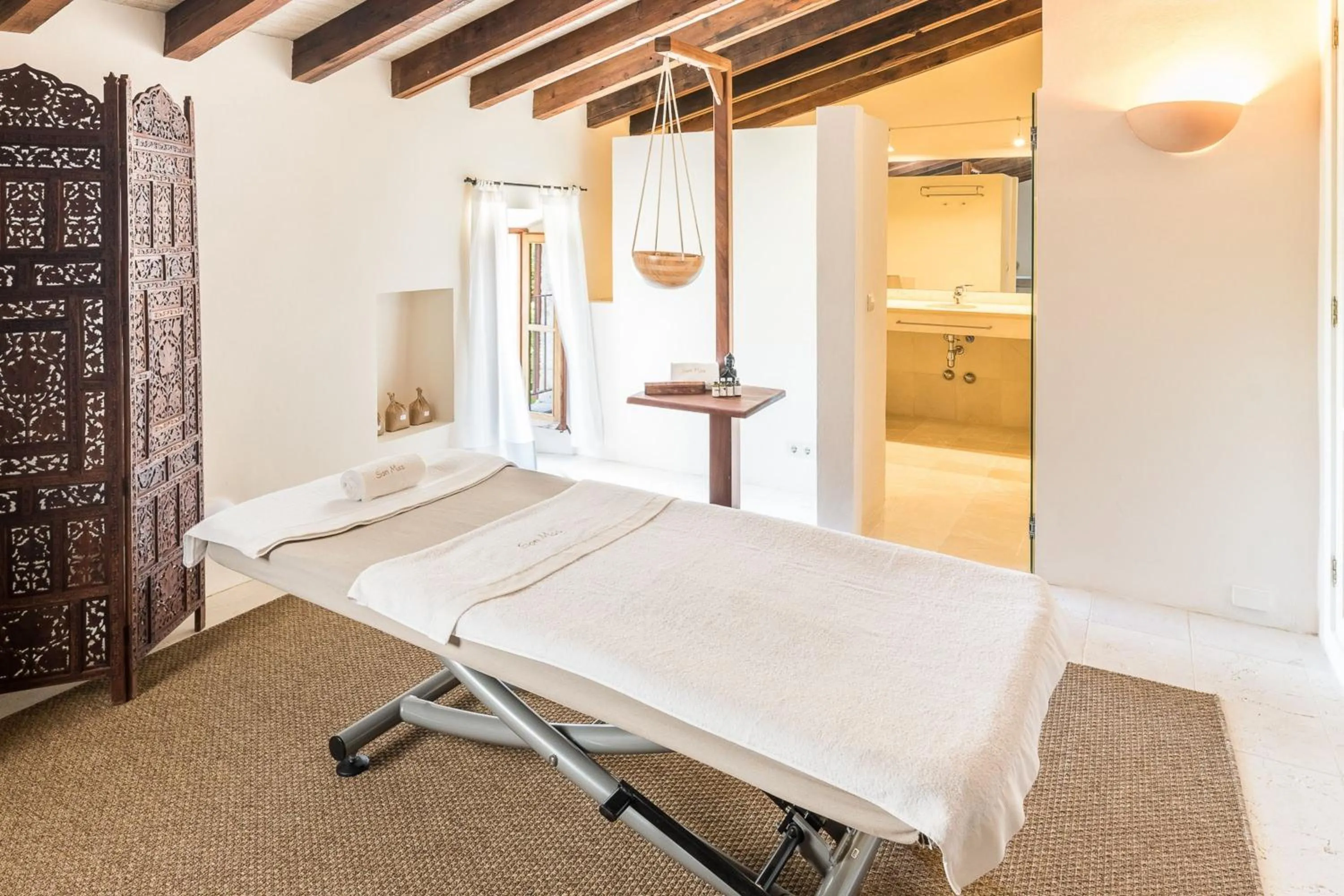 Massage in Belle Son Mas Luxury Finca Hotel