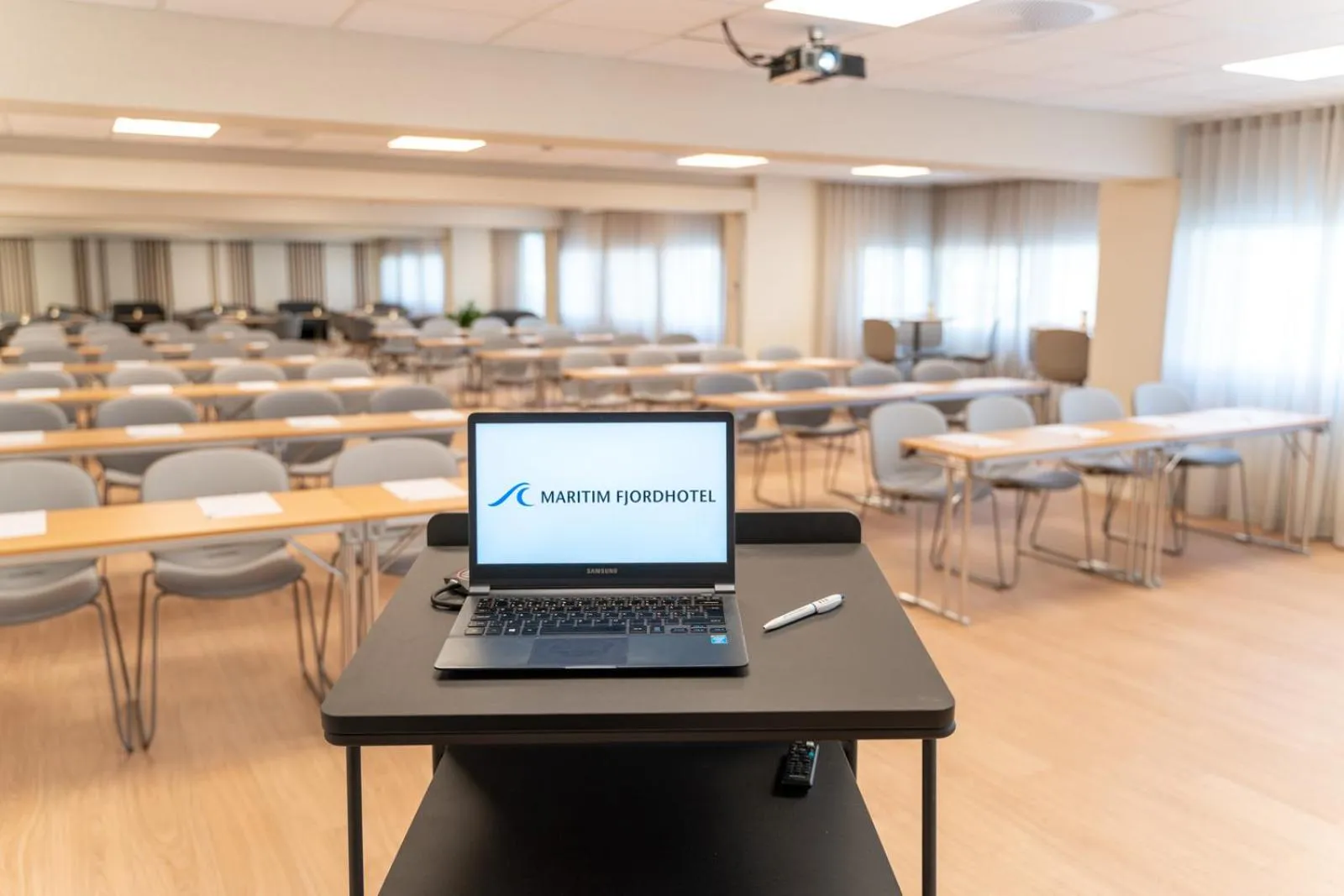Meeting/conference room in Maritim Fjordhotel