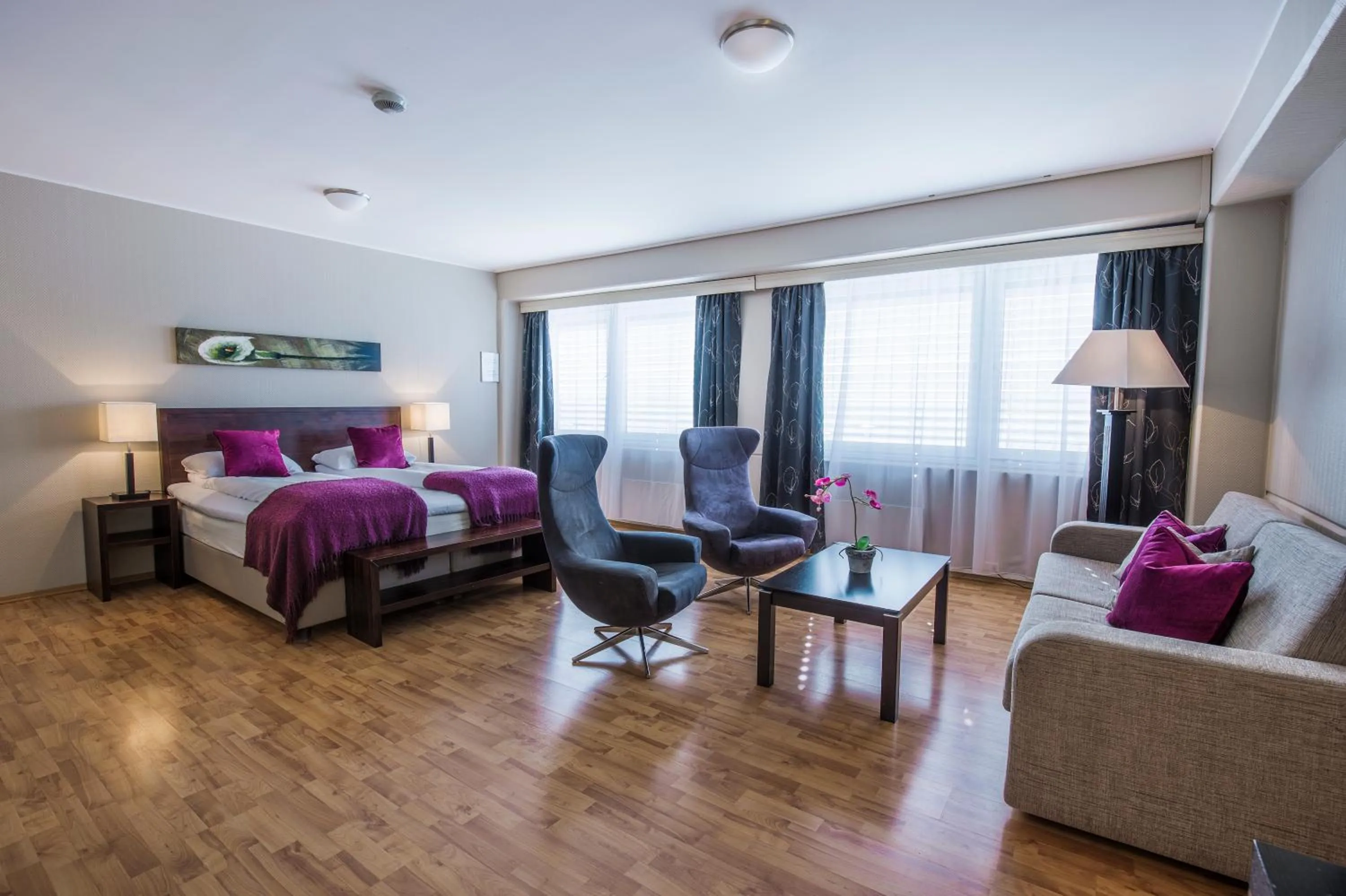 Living room, Bed in Best Western Leto Arena