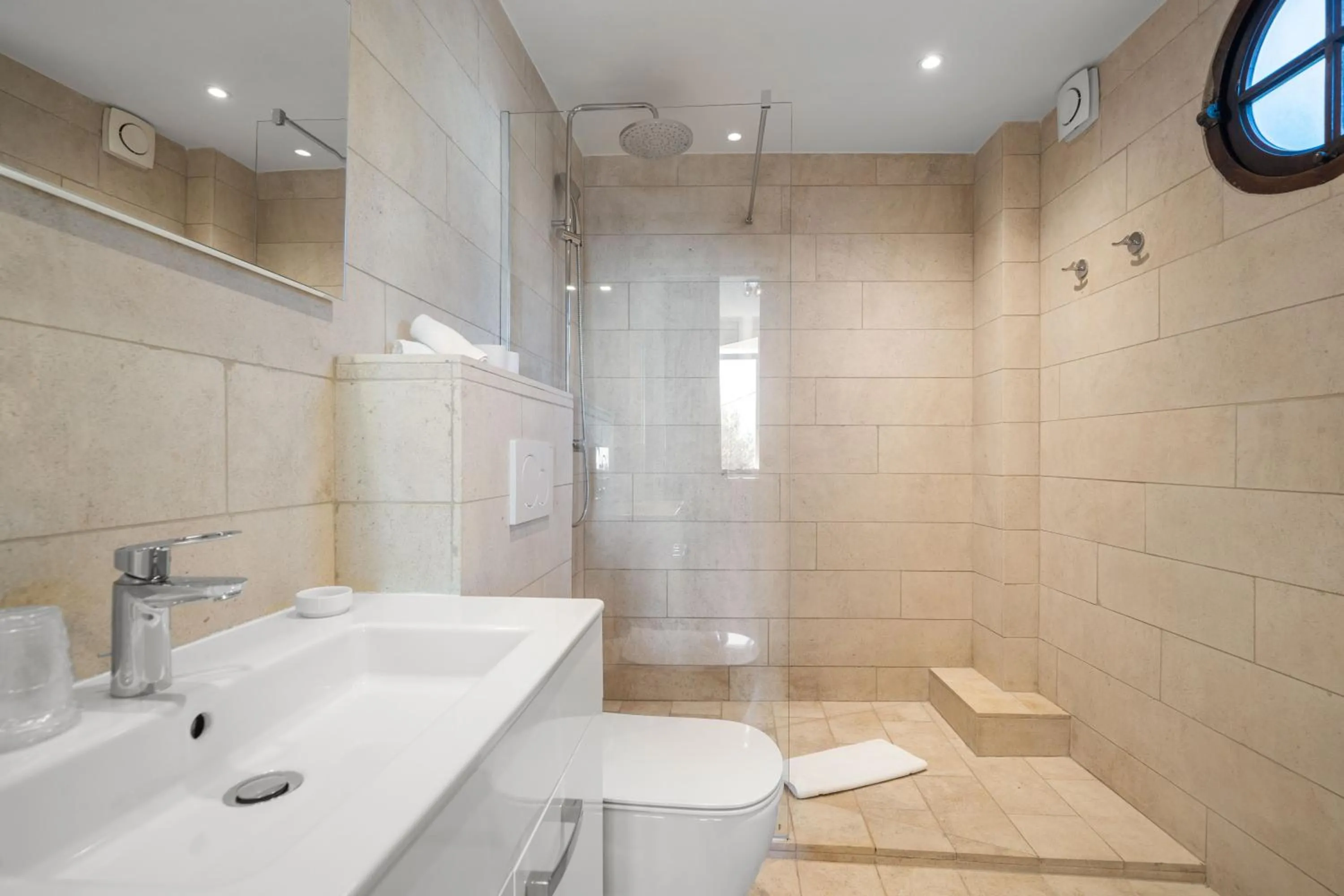 Hôtel Le Roquebrune