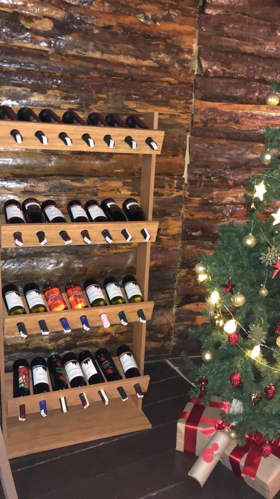 Alcoholic drinks in Line Suite Hotel