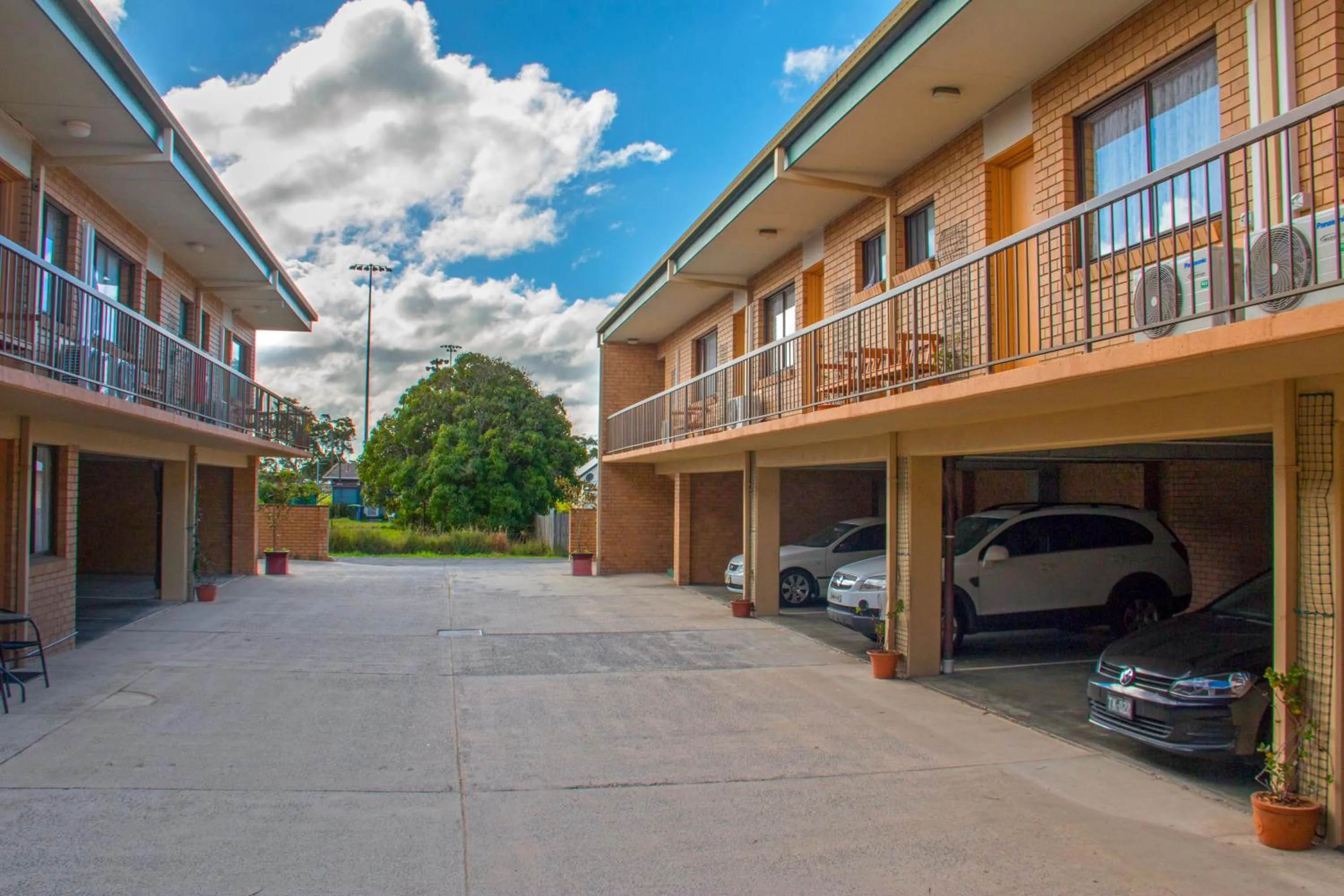 Property building in River Street Motel