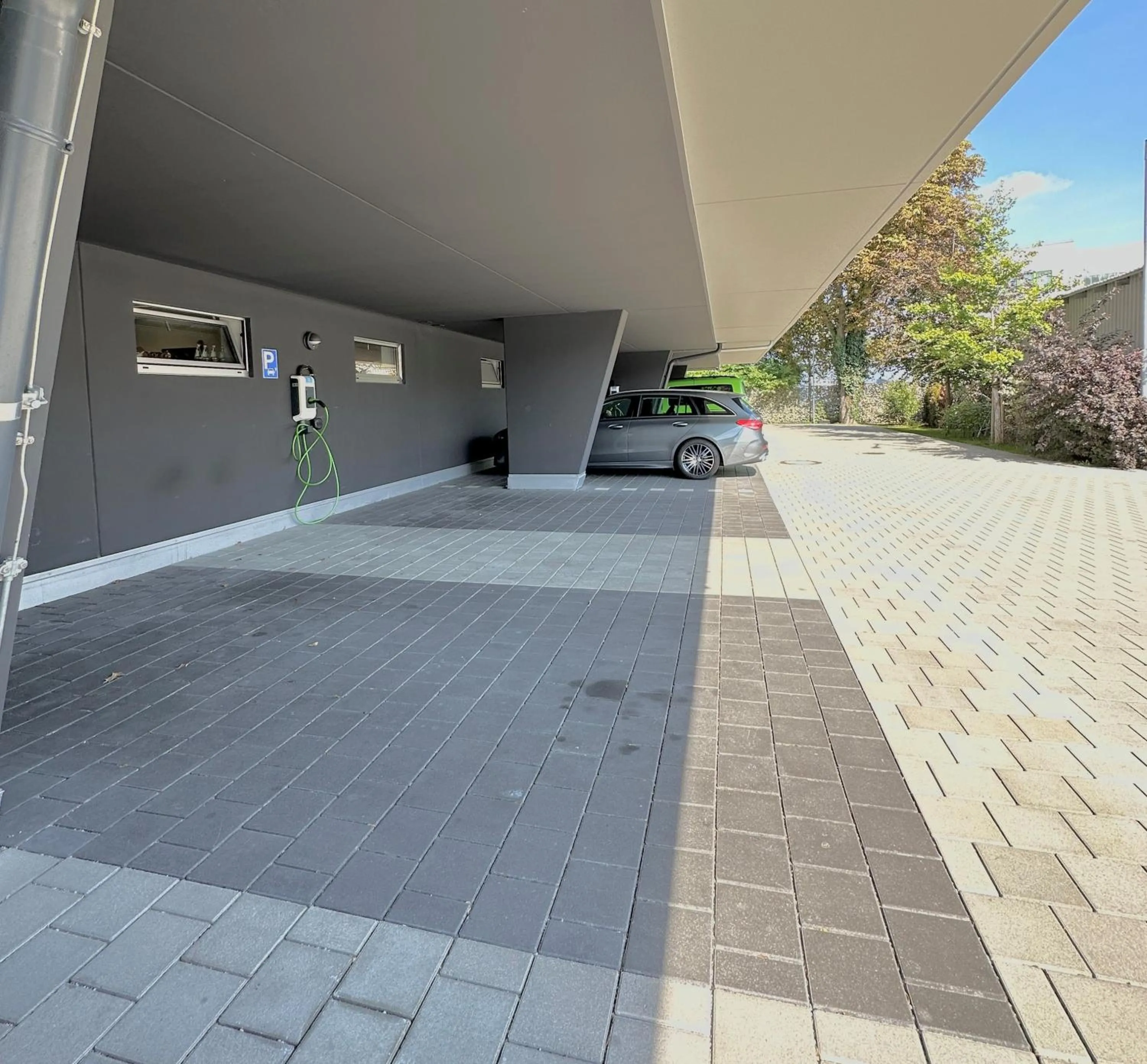 Property building in Hotel Kreis Residenz München