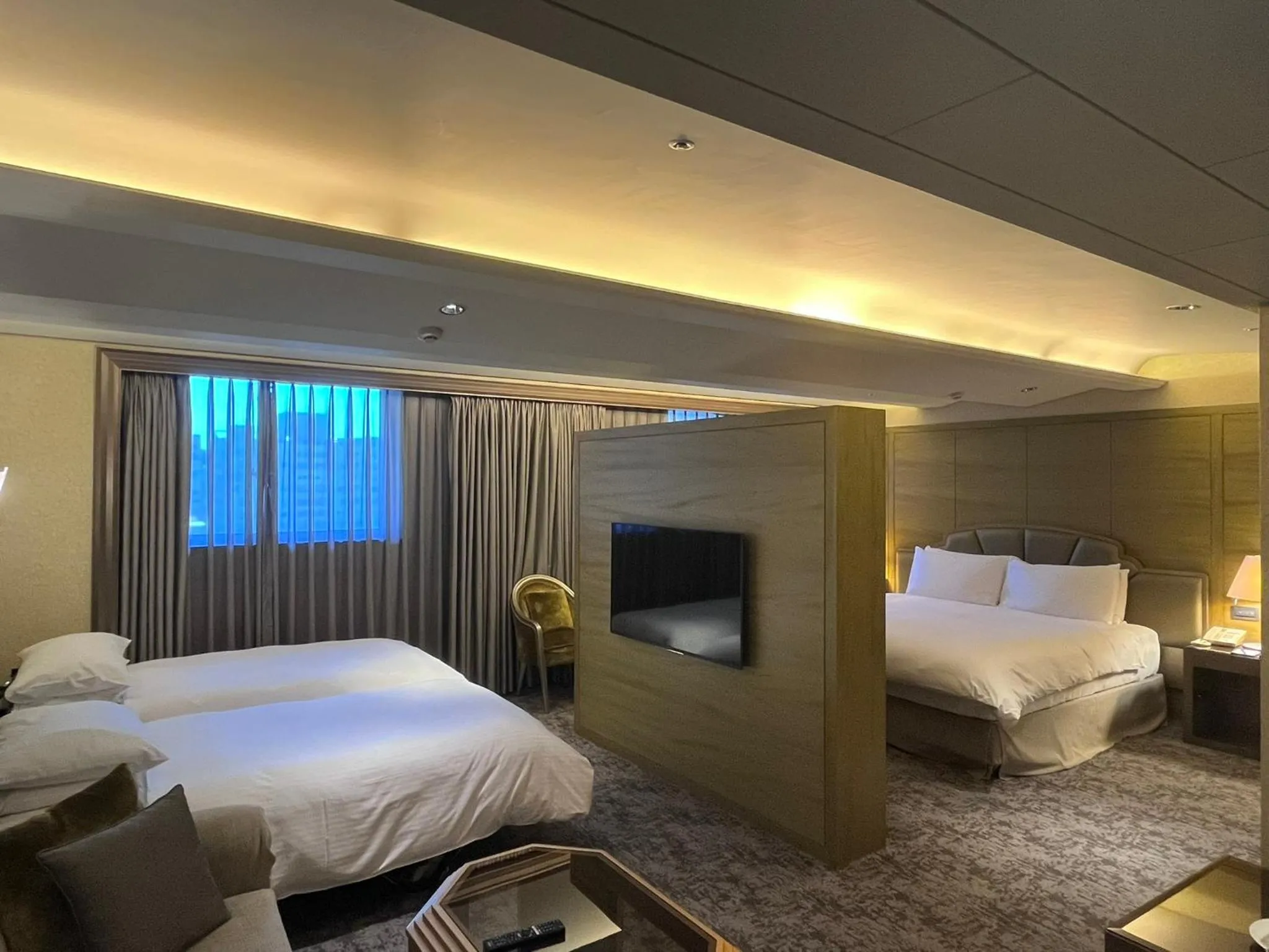 Bed in The Landis Taipei