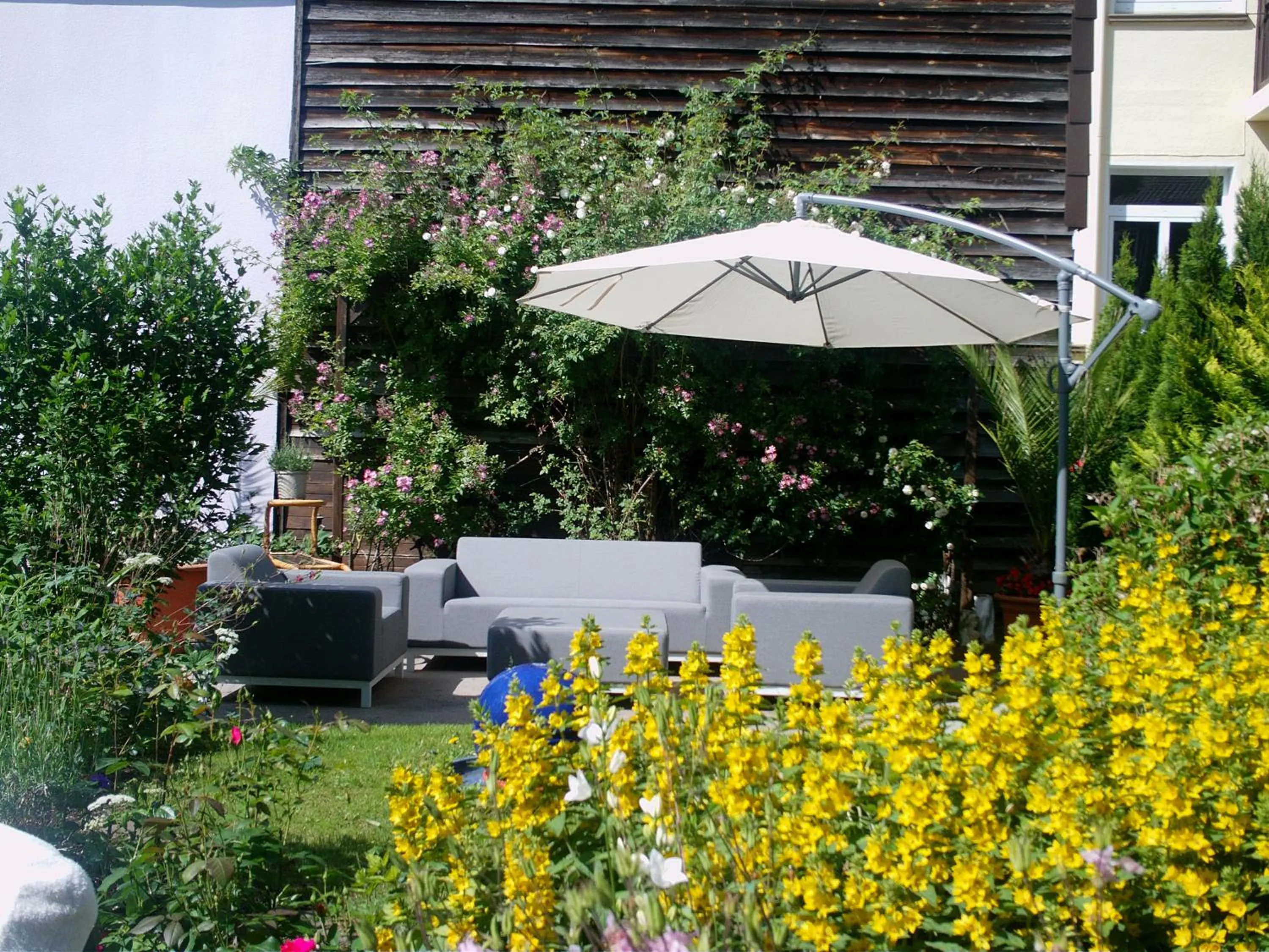 Garden in HotelHaus Ritter