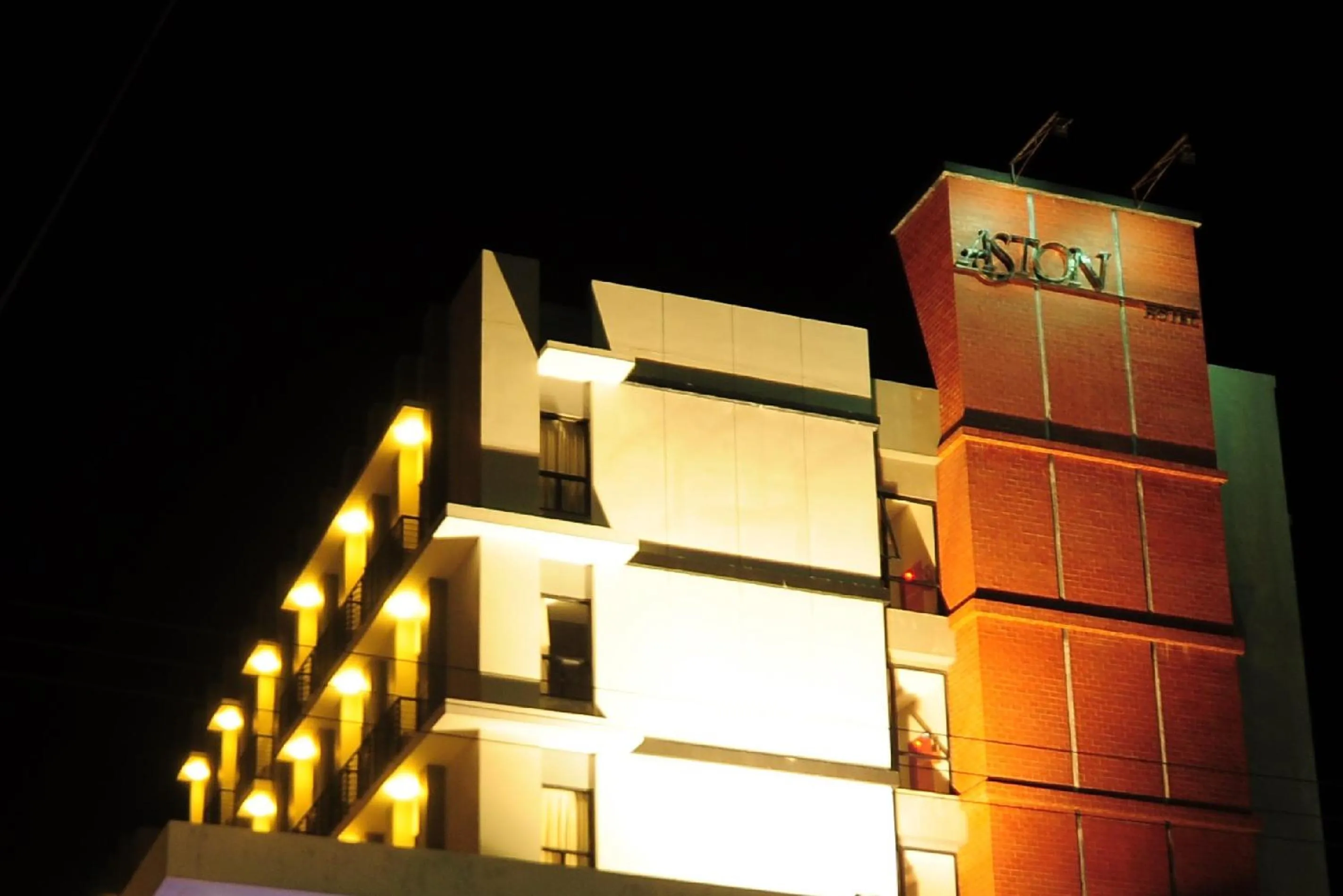 Property building in Aston Ketapang City Hotel