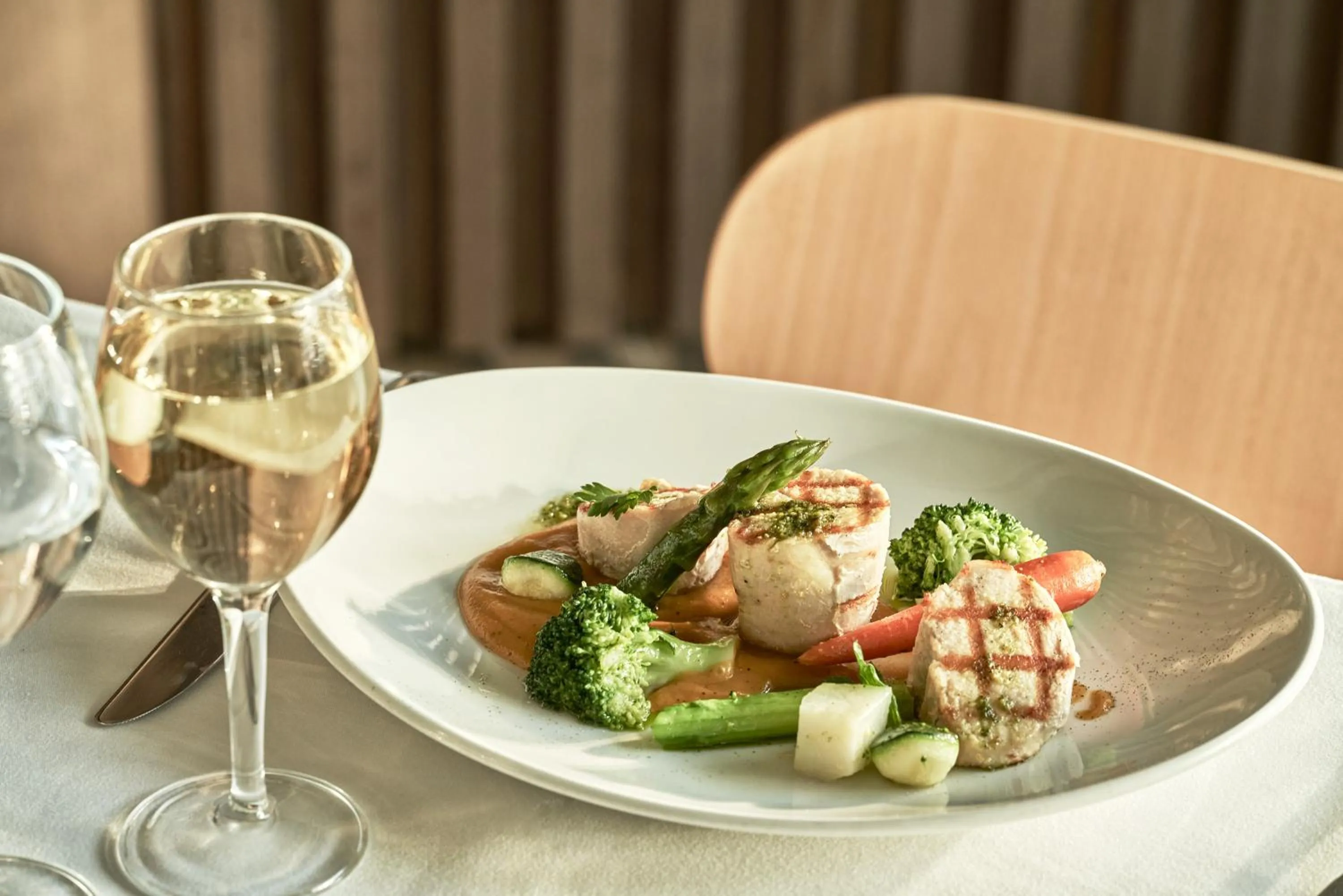 Food and drinks in Atlantica Oasis Hotel